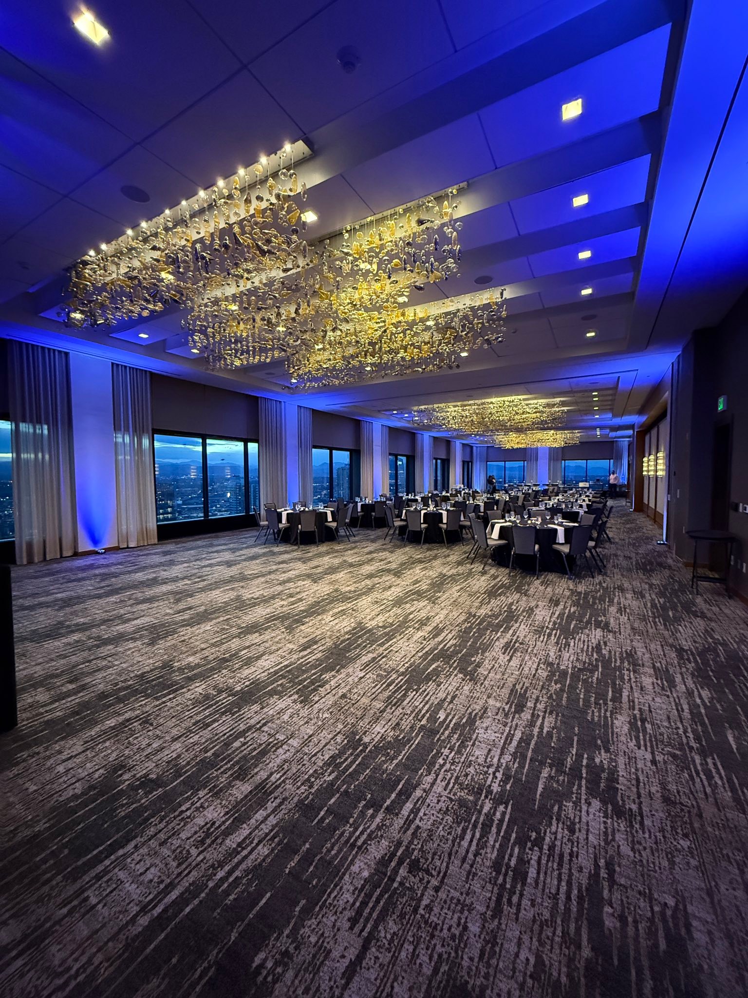 Corporate Event tonight at the @grandhyattdenver - Before & after with up-lighting.