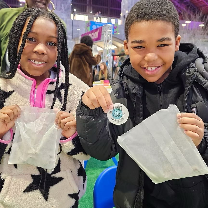 🌸🐝 Save the Date: We are heading back to the Philadelphia Flower Show and are buzzing with excitement!
Hosted by the @phsgardening, the Philadelphia Flower Show is the nation’s largest horticultural event, welcoming 250,000 flower lovers to the Pennsylvania Convention Center — and we’re proud to be back for our FOURTH year in a row!
We’ll be sharing simple, student-friendly ways to support native bees and local habitats, featuring our Seed Ball Stewardship work in action 🌱✨
🐝 Event Lineup:
�📅 Feb 28 | 2:30–3:30 PM�“Bee a Habitat Hero: Caring for Native Bees in the Mid-Atlantic”�Join Jamie Chan, Joelle Dugay, and Melissa Marazas for a buzzing good lecture.
📅 Feb 28 | 4:30–7:00 PM�Seed Ball Creation + “Beeing” Up Close at the Kids Cocoon.
📅 March 1 | 10:00 AM–3:00 PM�Seed Ball Stewardship & Bee Conservation during the Family Frolic.
Come get your hands dirty (in the best way), learn how to help native bees, and celebrate conservation in bloom.
We can’t wait to see you in Philly! Get your tickets at the link in our bio!
#PhiladelphiaFlowerShow #conservation #savebees #protectpollinators