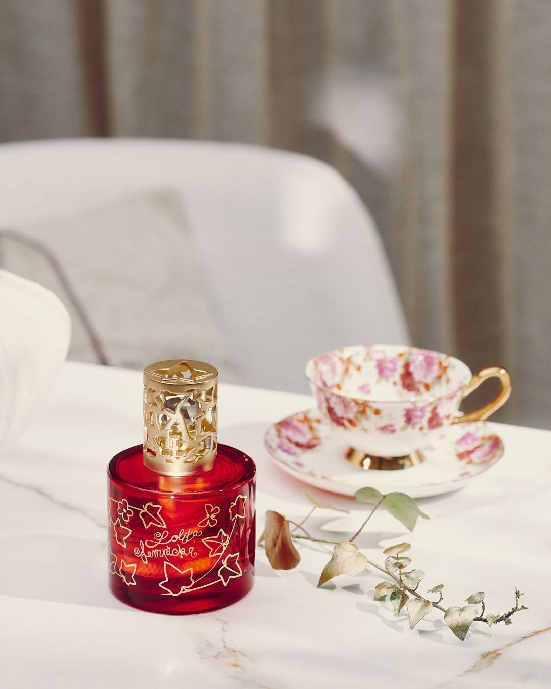 Succombez à la tentation avec notre collection Lolita Lempicka Sweet: la gourmandise à l’état pur 💘
Give in to temptation 💘
Our collection Lolita Lempicka Sweet, pure indulgence
#byTun #bytunshop #Valentinesday #Maisonbergerparis #Love #Gift #MoreThanAGift
