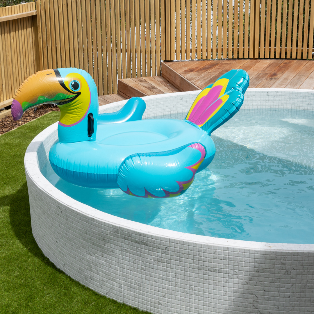 When designing or installing a pool, it’s important to be aware of the relevant safety legislation. This article by MBIE takes an in-depth look at the current requirements! Grab the link in the comments.