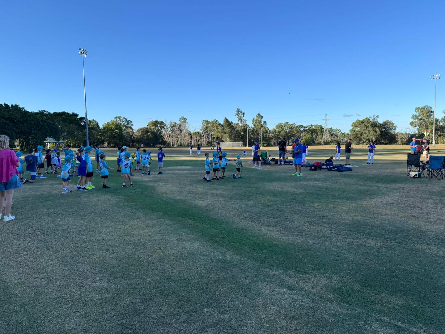 Was great to see such a turnout for cricketblastau. With the WPC Sapphires match running at the same time CJ Greenfields was full of cricket.
It’s not too late to register for Blasters.
https://www.playhq.com/cricket-australia/register/766f5b
#girlscricket #cricket #wpccricket #wolstonparkcricketclub #cricketblastau
