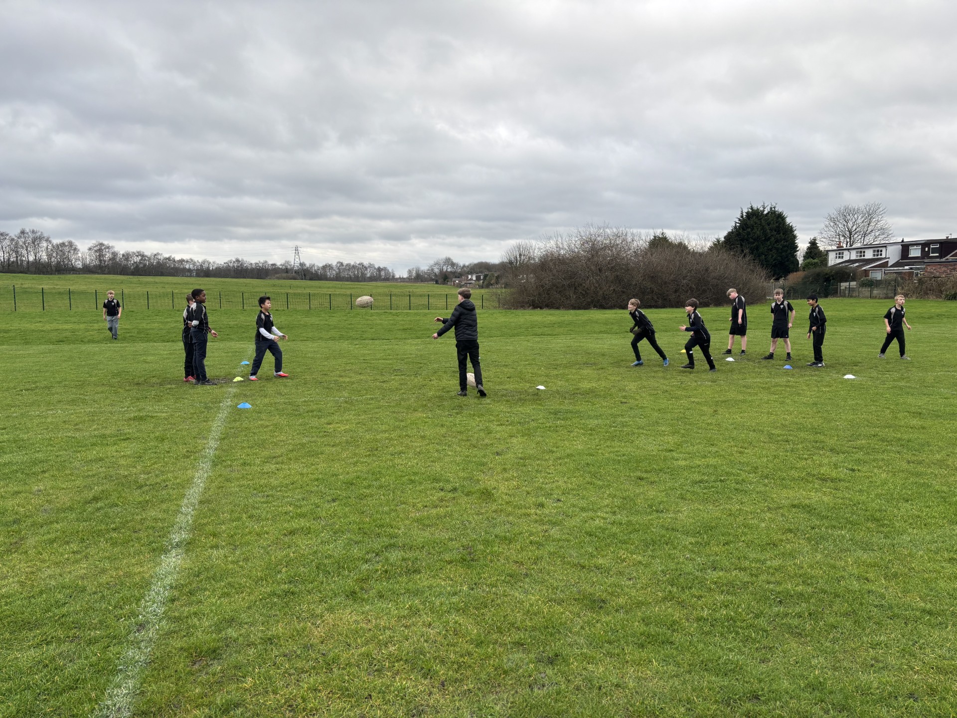 Our Year 10 coaches continue to show great organisation, leadership and communication skills as they deliver outstanding coaching sessions to our younger students. Well done Year 10!
#lovelearnlead #putstambrose1st #year10coachingsessions #coachingdevelopment