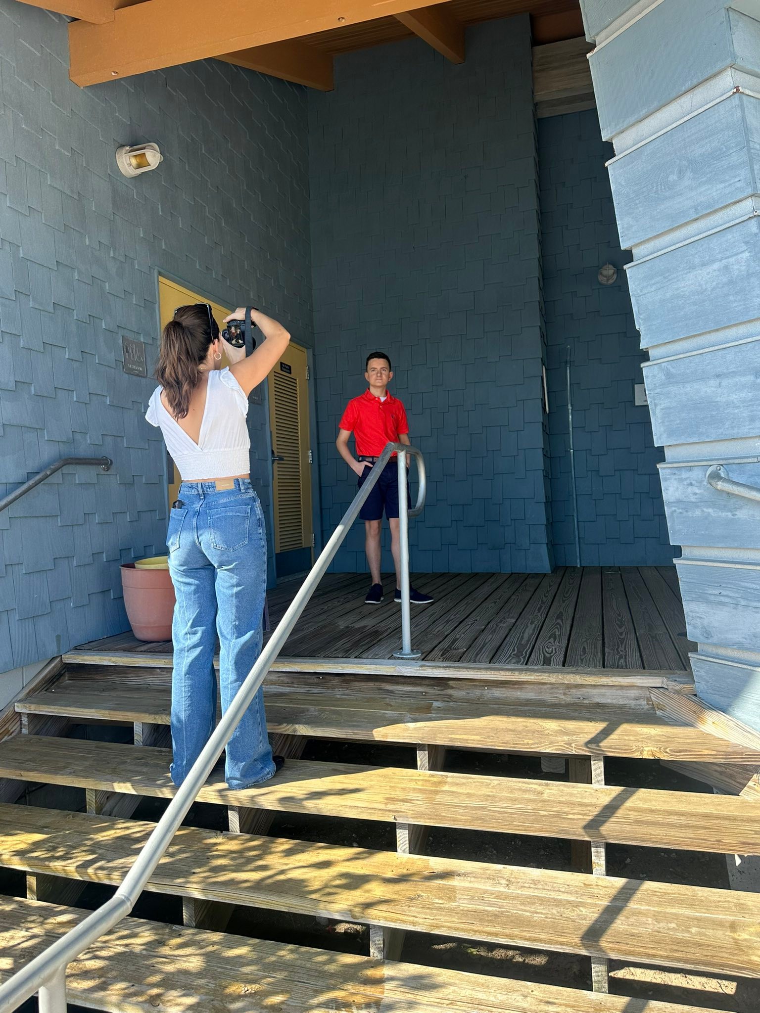 Behind The Scenes of my photos with @premieremodelsnsb_official today!! @applause_international