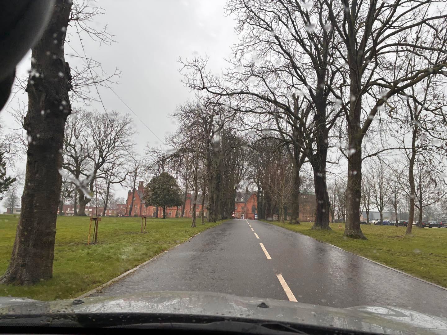 Parent commissioned assessment supported by school. I had a lovely visit to Ratcliffe College today. Thank you for having me.
#dyslexiasupport