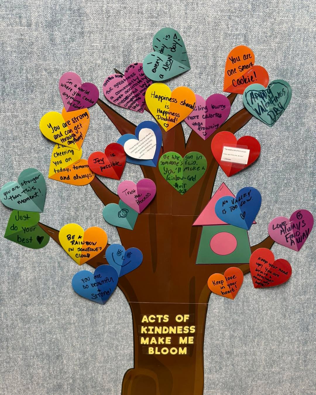 Help us grow our Kindness Tree at the Wicomico County Library (Downtown Branch) by stopping by between February 14–20 to write a note of hope or encouragement. A few simple words can brighten someone’s day and help us spread kindness throughout our community in celebration of Random Acts of Kindness Week.
💛🩷💙💜