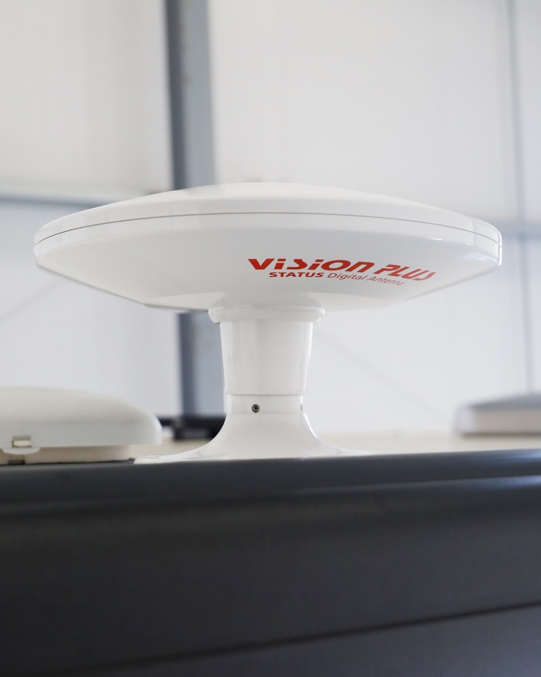 This 2024 Burstner Lyseo is now fresh and up-to-date with a new Vision Plus Digital Freeview antenna and signal amplifier installed and connected to their existing smart TV - now giving them access to hundreds of channels! 📶
To keep them a bit safer on long journeys, we also installed the Thinkware Q850 front dash cam to keep an eye out for any trouble ahead!