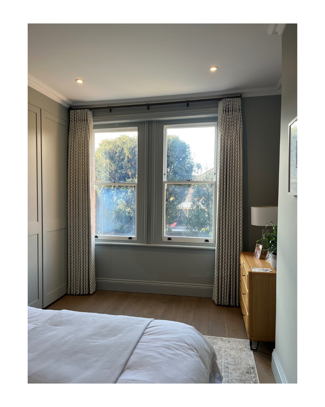 We recently fitted these gorgeous, handmade, interlined curtains using a fabric from @romo the colour of which went so beautifully with the wall colour, giving this guest room a real air of serenity. They were hung from a pole by @silentglissltd with fabulous ellipse finials too. I'm happy to report the client was very pleased with the final result and so was I! 😊
#interiorinspo #balhamnewsie #fulham #northcoteroad #softfurnishing #southlondon #softfurnishings #custommade #tooting #balhammums #southwestlondonmums #tootingmums #balhamlife #madetomeasure #windowtreatments #curtains #curtainmaker #earlsfield #handmade #maker #balham #wandsworth #localmaker #localmakers #bespoke #tootingnewsie #TootingBec #chiswickmums #geometricfabric
