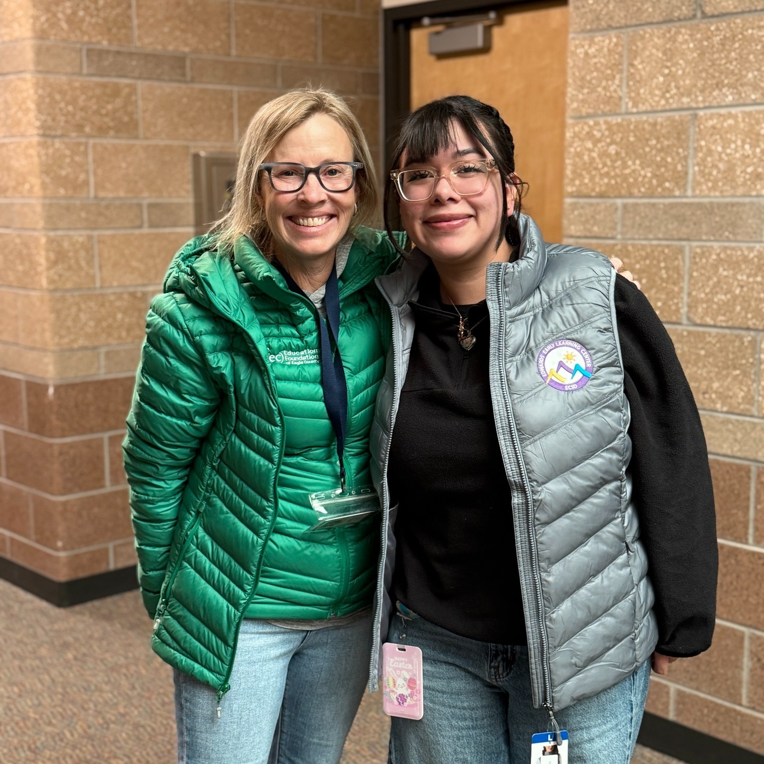 Handing out cozy vests to the Edwards Early Learning Center childcare and Pre-K teams 💚
School pride starts young! We’re so grateful for these incredible humans who show up every day to begin our kids’ education journey.
EFEC | Be Part of the Solution
@eagle.schools