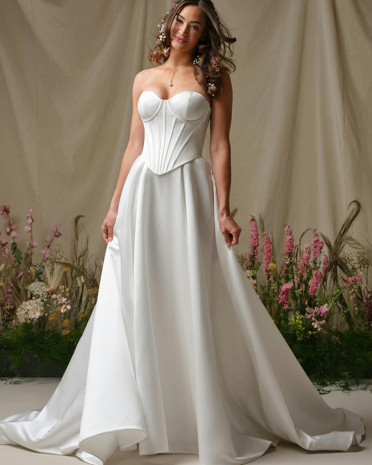 New Rebbeca Ingram Arrival 🤍
Alexia: A harmony of effortless and embellished. A classic yet modern silhouette made with lower-impact materials. A satin mock two-piece basque waist wedding gown with style and sophistication to spare.
Could this dress be the one for you? Let us know below!
#wakefield #basquewaist #satindress #bridalboutique #maggiesottero
Will Alexia be one for you to try?