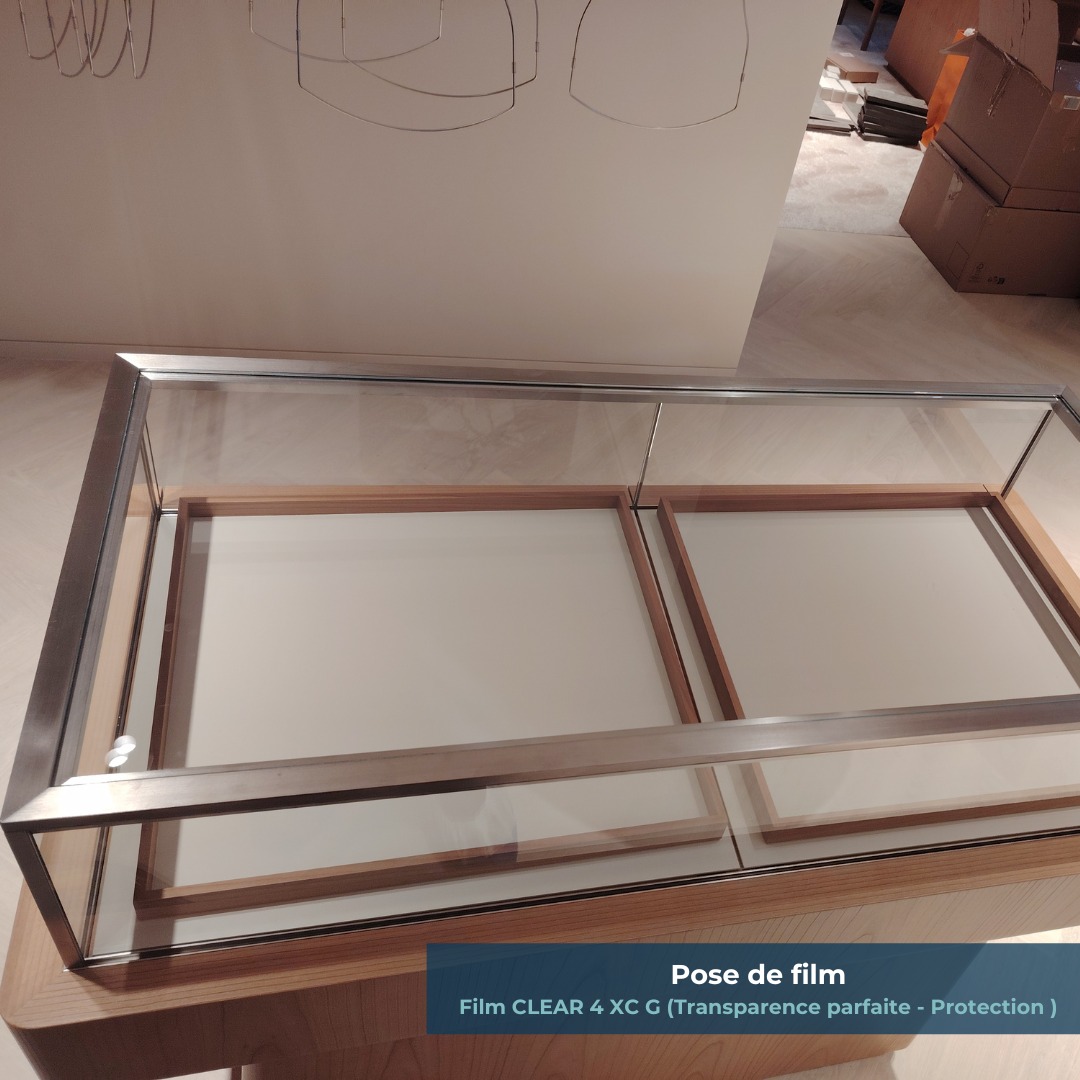 ✨ Protection discrète en magasin ✨
Pose du film Clear 4 XCG sur des comptoirs pour les protéger durablement, sans altérer leur apparence 🪟
Invisible, efficace, durable — signé Verre IDF 🛠️
#VerreIDF #Clear4XCG #FilmProtecteur #Comptoir #Magasin #ProtectionVerre #ExpertDuVerre