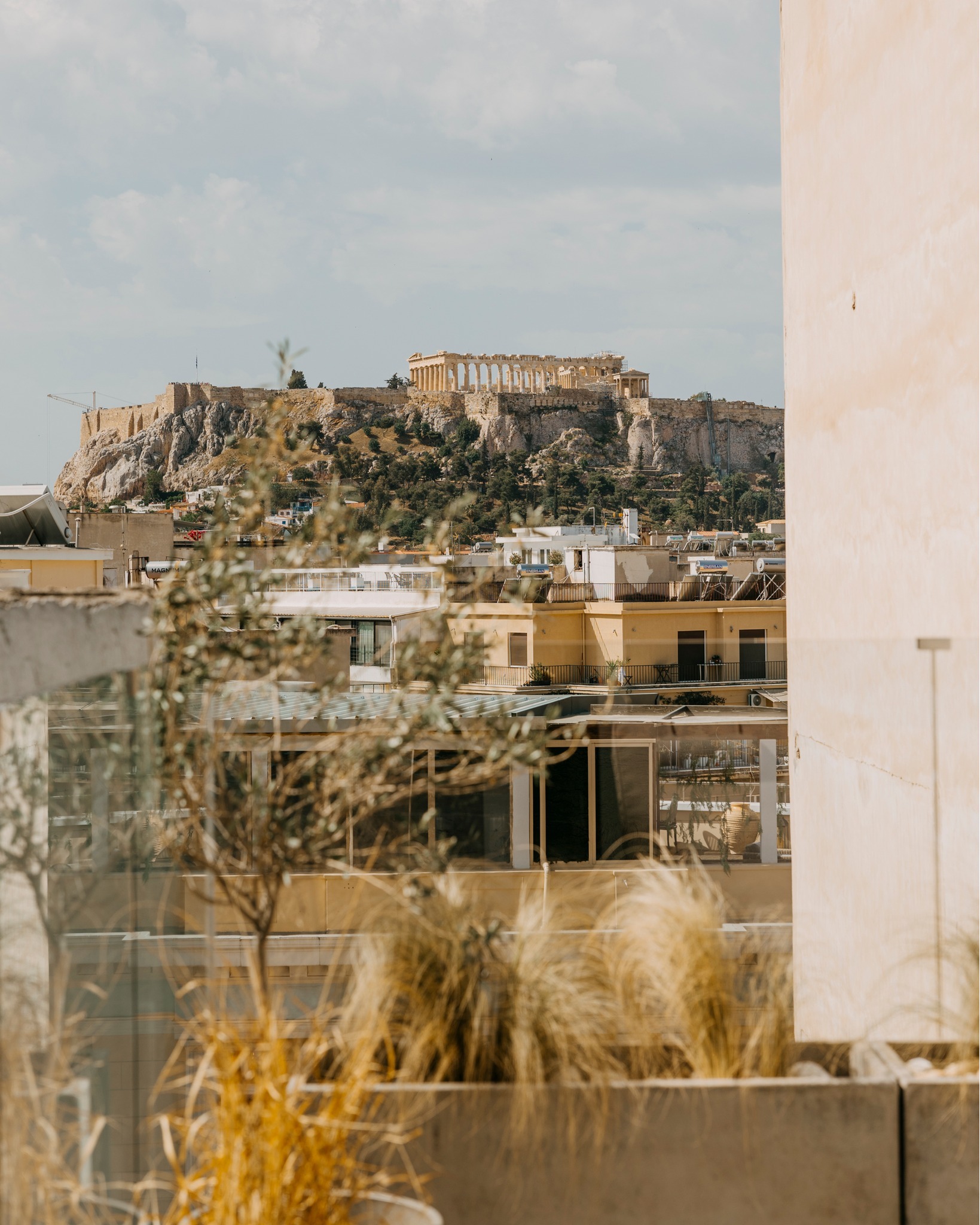 Under the Acropolis, 2,500 years of history coexist with the everyday rhythm of modern Athenian life.
This is the view from the Terrace Suite 🖤
📸 @marizacaps
#athens #acropolis #acropolisview