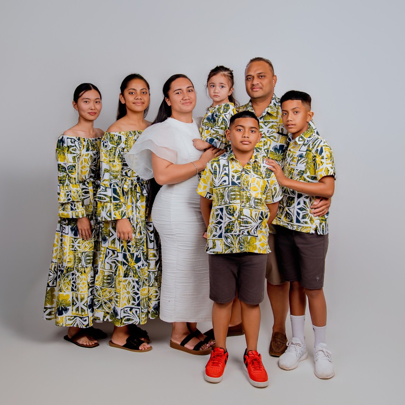 Update your family photos @Tini Media Studio
Pomana family ❤
www.tinimedia.com
info@tinimedia.com
+676 7744400 | 8844400