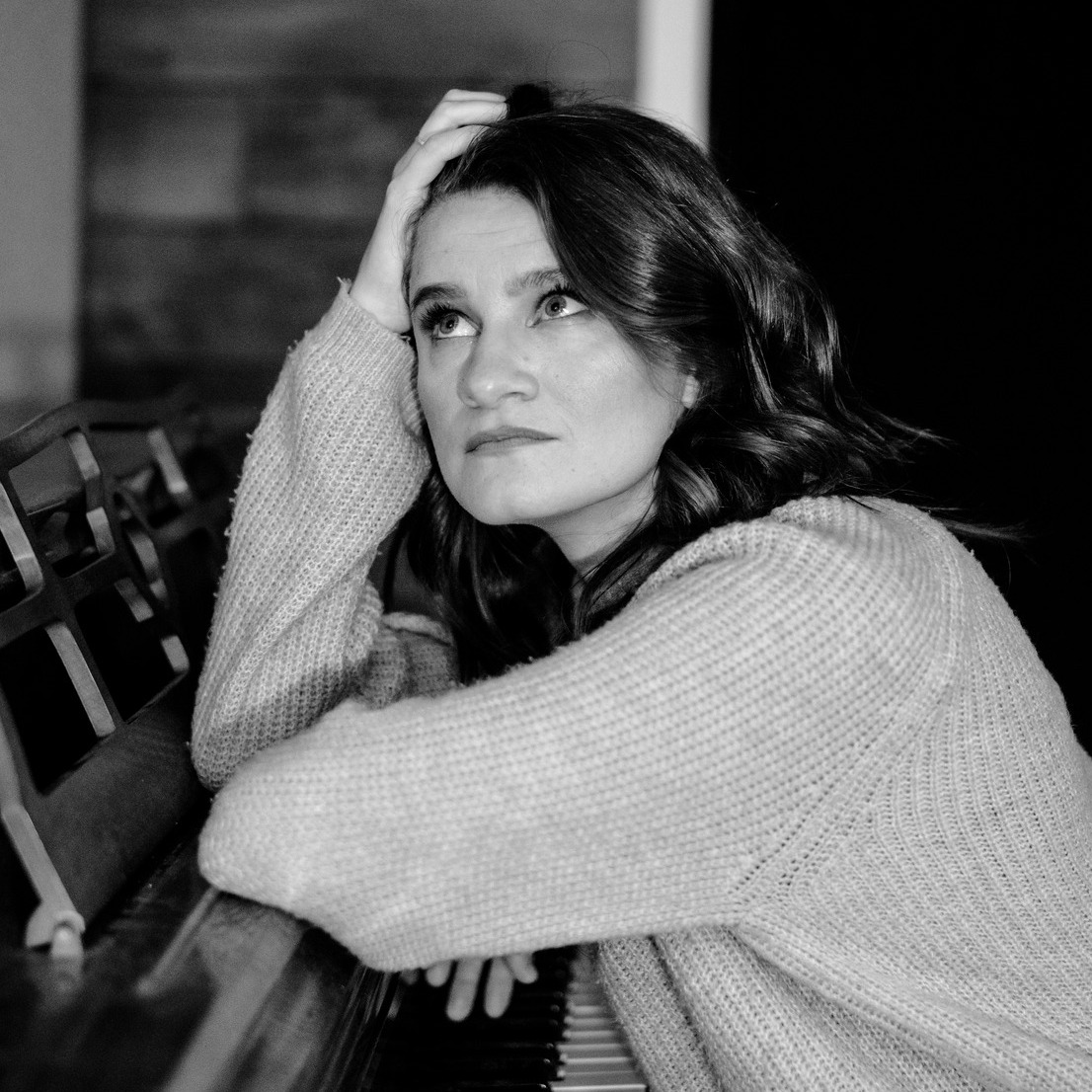 Have you ever felt guilty for feeling joy while you’re grieving? Or wish you could hate someone for hurting you but all you can do is love them? Have you ever dodged the question “how are you” because you were tired of over-explaining that you are not simply feeling one thing? That you are both healing and hurting? That two things can be true at once?
I have. So I wrote a song about it.
And it's yours Feb 27th!
Pre-save These Two Things NOW through the 🔗 in my bio.
I am so excited to share new music with you!!! 💕
#newmusic #singersongwriter #calgaryartist #yycmusic #yycarts
📷: @roseandrangephoto