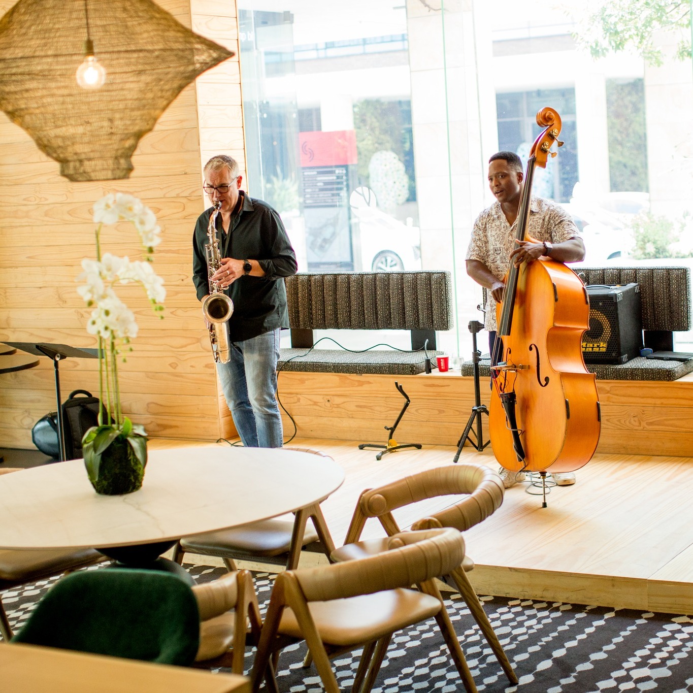 JAZZ, BRUNCH & MIMOSAS 🎷
End your weekend with elegance at Urban Umami’s Sunday Brunch from 11:30 to 14:00. Experience a curated buffet and live jazz for R325 per person, with Mimosas available for R75 to keep the celebration going. Bookings are essential, as our last seating is at 12:30 - don't miss out on the most soulful brunch in the city! 🥂✨
#urbanumami #brunchbuffet #livemusic #SundayPlans