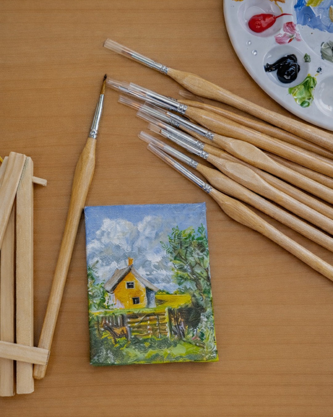 Join local artist, Ginny Carter, for a fun, relaxed workshop on Saturday 13th June, where you’ll create your own version of "Cottage in a Cornfield" inspired by John Constable's famous painting. This workshop celebrates Constable's 250th anniversary, in the very same village where he painted the original cottage.
£55 for the workshop with tea and coffee including.
To find out more and book your space, tap the link in our bio and head to Events
#paintingatthepub #artclasssuffolk #suffolkartclass #constable250 #johnconstable #paintingclass #theredlioneastbergholt #dedhamvale #constablecountry #eastbergholt