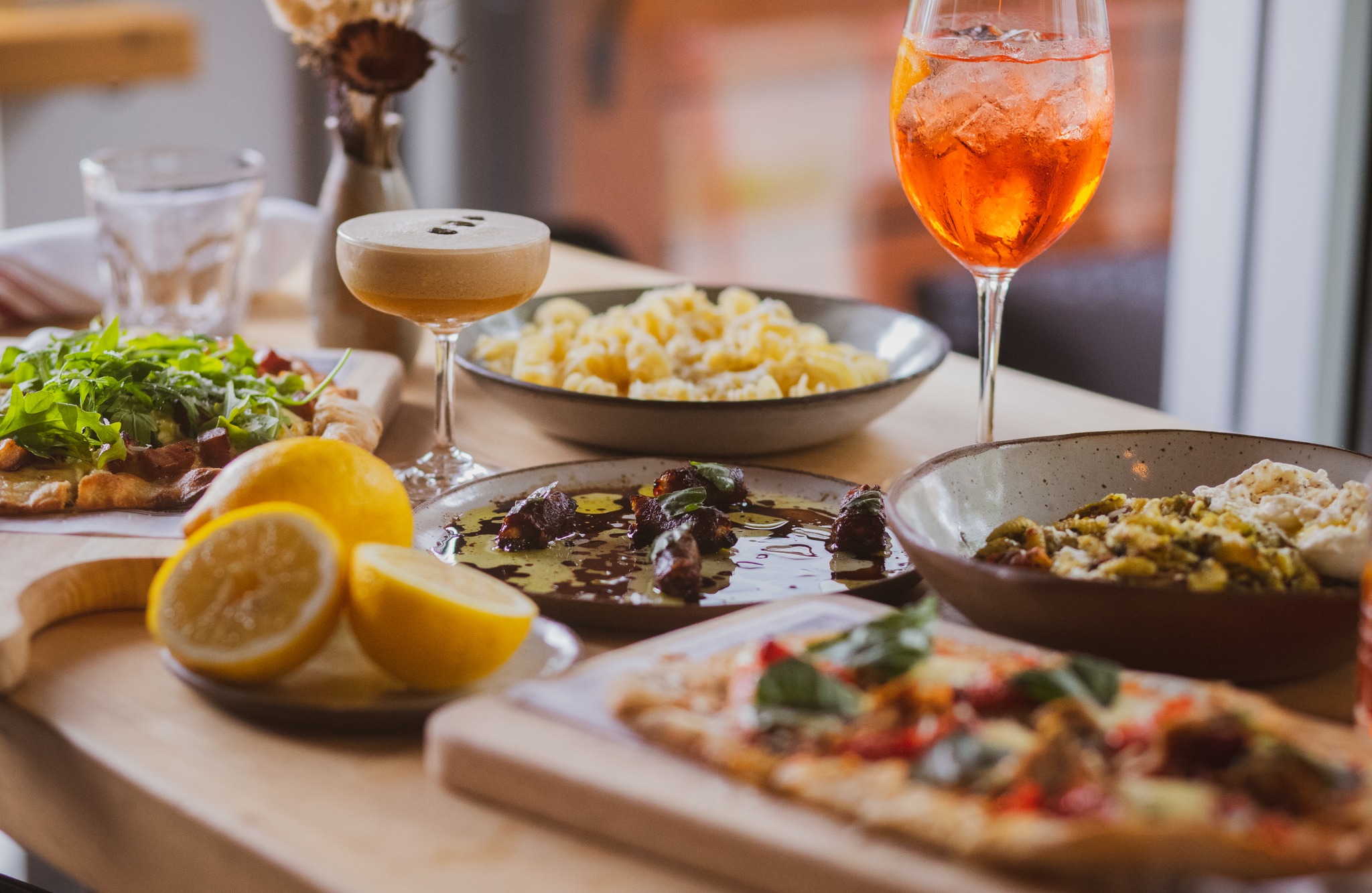 That’s the Bar Cicotti lunch vibe!
Join us this afternoon.
Mangia bene.🇮🇹
📸 @kristinkins