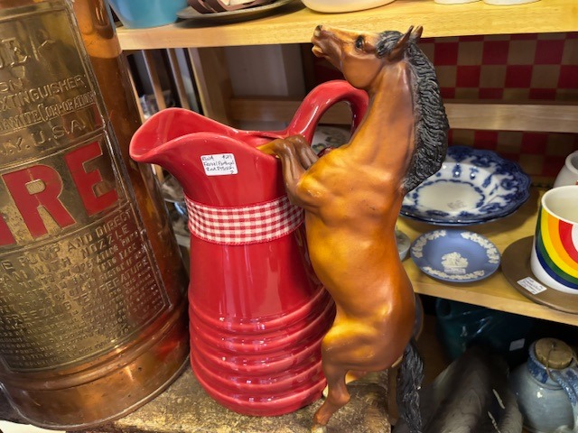 Well that's a little strange - You never know what you will find at Full Moon!
Full Moon's Vintage Village
835 Lafayette Rd
Route 1
Hampton NH 03842
open 10am-6pm ---------closed Tuesday
(we are the red building and barn between Best Tile &The Community Oven
#ryenh #seacoastnhshopping #portsmouthnh #newenglandantiquetrail #northhamptonnh #nhsmallbusiness #nhantiques #amesburyma #exeternh #yardsalesnh #newburyportma #newenglandantiques #besttile #hamptonnh #seabrooknh #salisburyma #wardtonerecords #kingstonnh #grovelandma #yorkme #wsca1061fm #westnewburyma #NewingtonNH #dovernh #rochesternh #kingstonnh #grovelandma #yorkme #wsca1061fm #westnewburyma