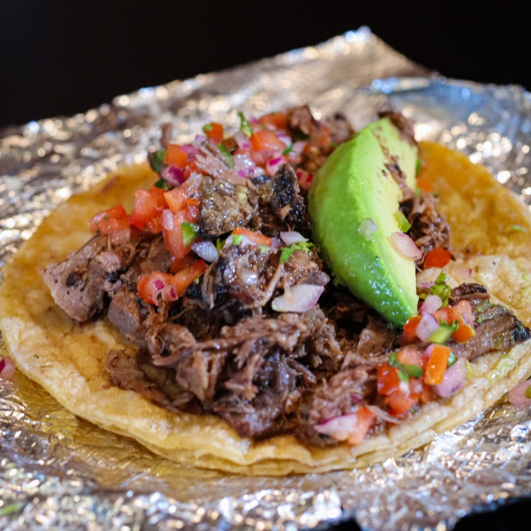 POT ROAST TACO 🌮
Juicy pot roast piled high on a warm tortilla and finished with fresh pico de gallo and a slice of avocado.
Simple. Fresh. Loaded with flavor.
📍American Legion Thomas Hartung Post 1977
More Info ⬇
https://www.ponyexpresscatering.com
#ponyexpresscatering #ponyexpress #newlenoxillinois #potroast #tacos #potroasttacos