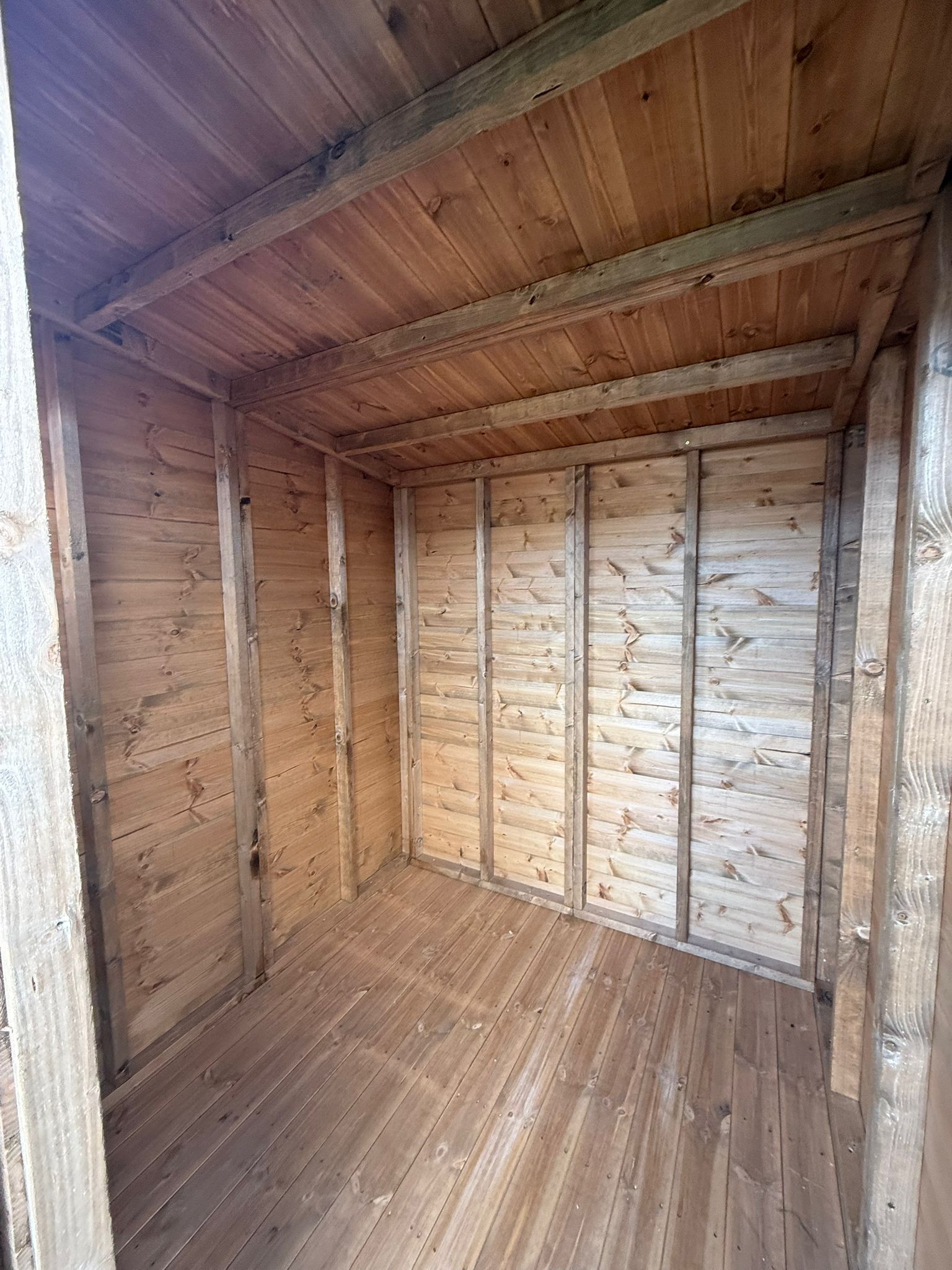 Live in a terrace? Have access issues?
No problem!
We can build your shed in panels to fit through doorways and tight spaces.
This custom build was delivered and erected this week!
Get in touch to design yours.
📞01935 891007
🌐www.halstocksheds.co.uk
📨sales@halstocksheds.co.uk