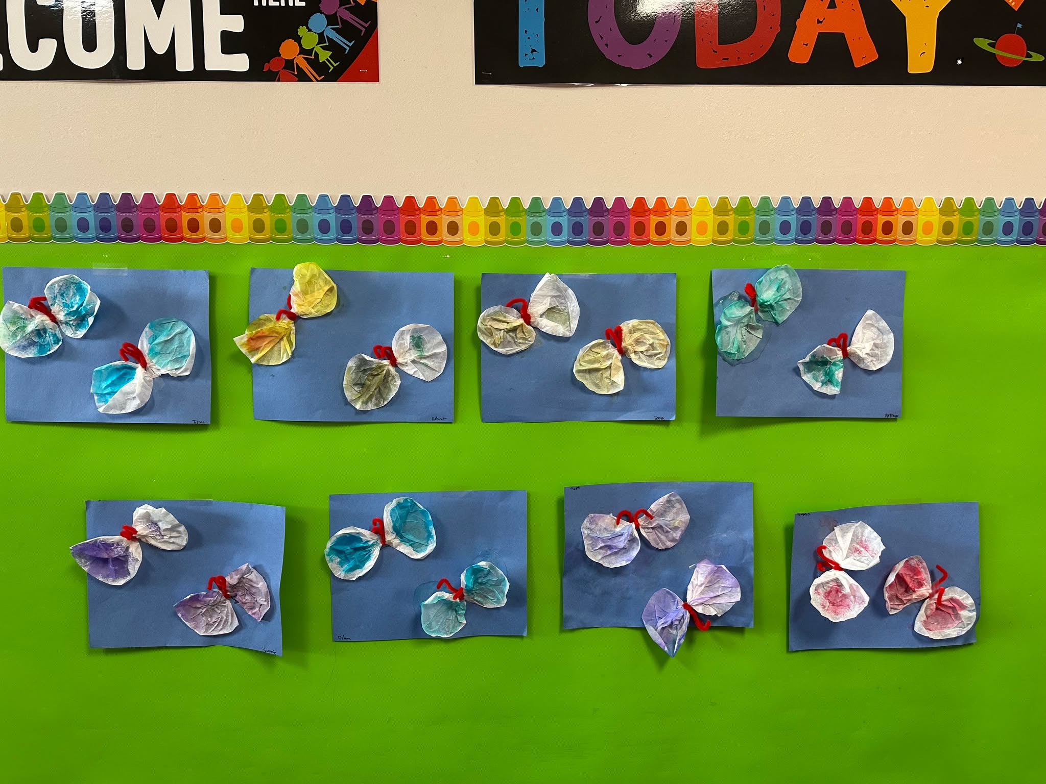 At Tiny Blocks, art isn't just about painting, it's about thinking 🦋. Through our award-winning curriculum, every activity at the Art Center is meticulously designed to stimulate intellectual growth and self-expression. Watch as these little hands transform theoretical concepts into colorful creations! ✨
#TinyBlocksPreschool #CreativeLearning #TathysCurriculum