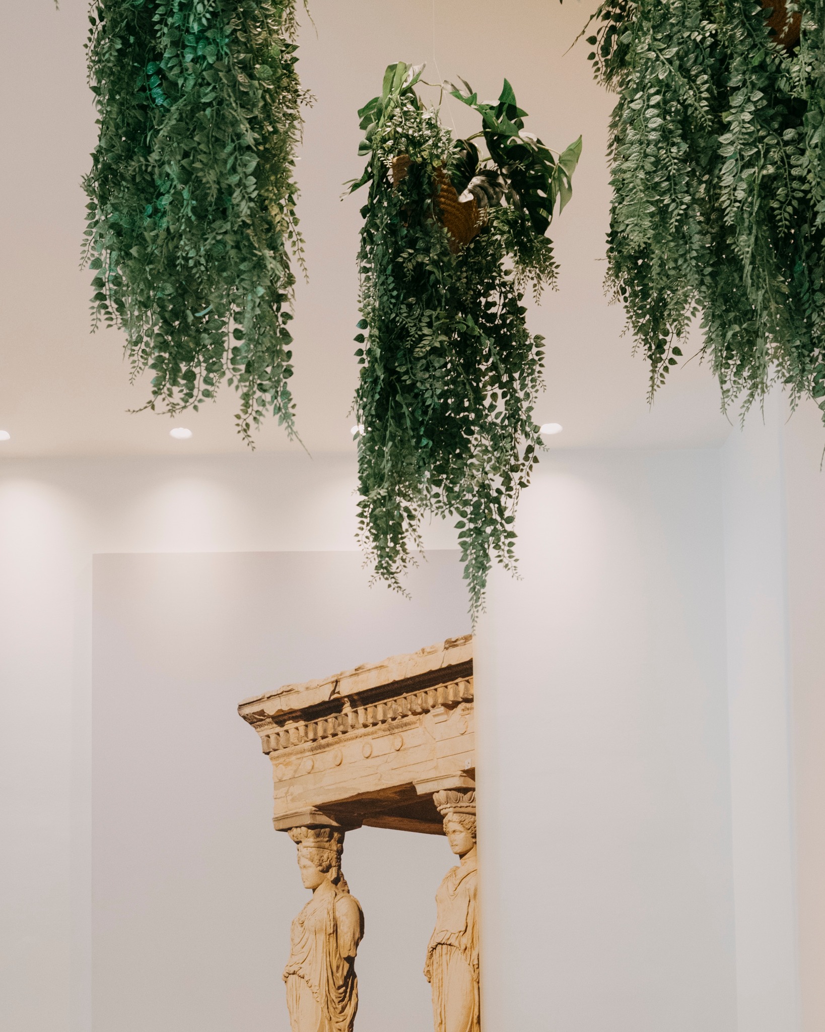 A touch of ancient Athens in the lobby area of Arcade Hotel.
A shot of the Caryatids, that you will definitely see when you visit the Acropolis 🏛️
#athenshotels #athenstrip #acropolis