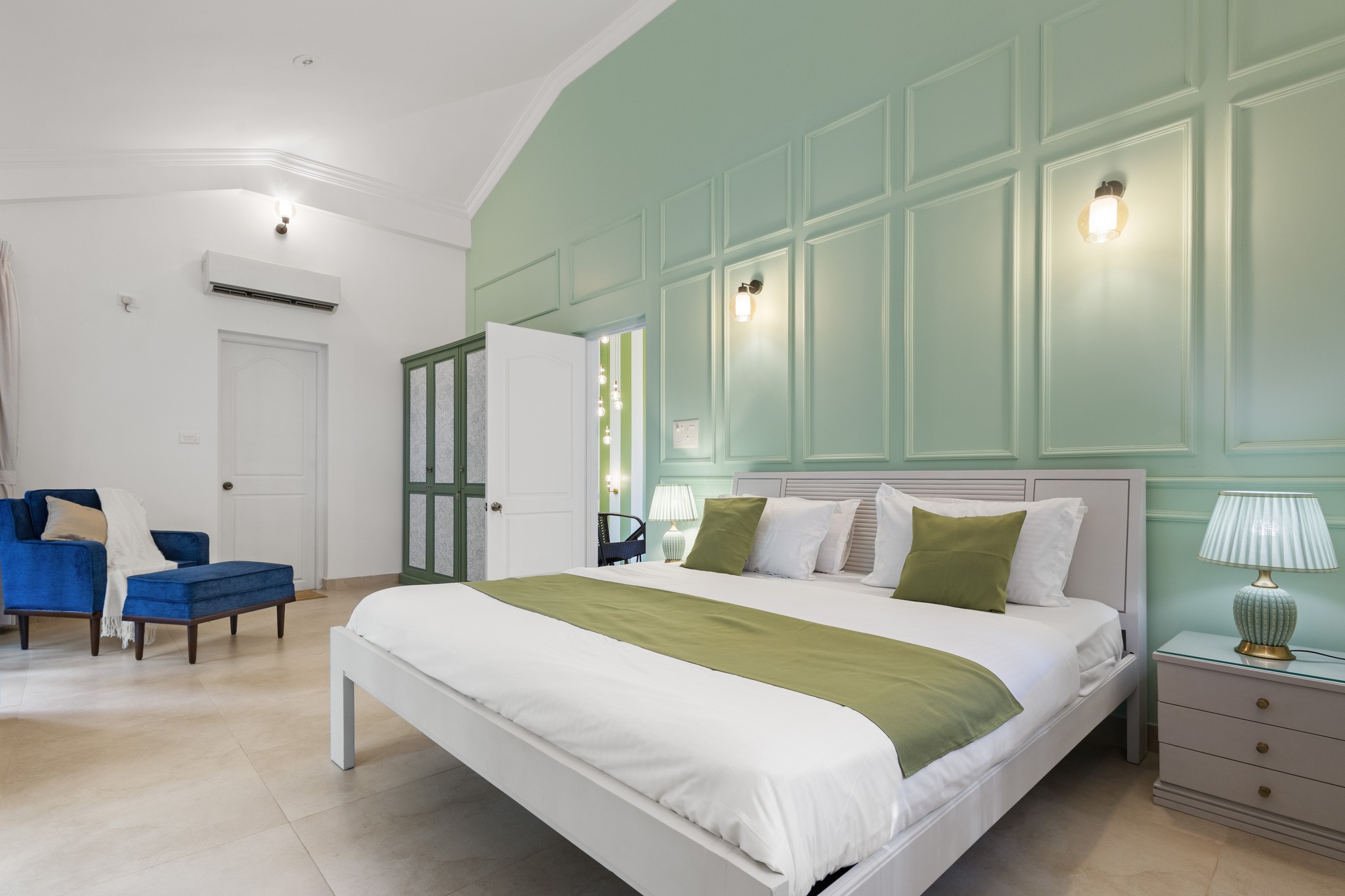 This grand 4 BHK villa in Siolim-North Goa, premium finishes, private pool luxury, and top-tier security — surrounded by an exclusive HNI community. Designed for those who value privacy, prestige, and premium lifestyle living.
✔ Premium gated estate
✔ Private pool & landscaped exteriors
✔ Servant quarters
✔ 24/7 CCTV security
✔ Elite neighborhood profile
✔ Strong long-term appreciation potential
Price : 5 cr
#NorthGoaPremiumProperty
#HNIVillaInvestment
#GoaPrivatePoolVilla
#EliteGatedCommunityGoa