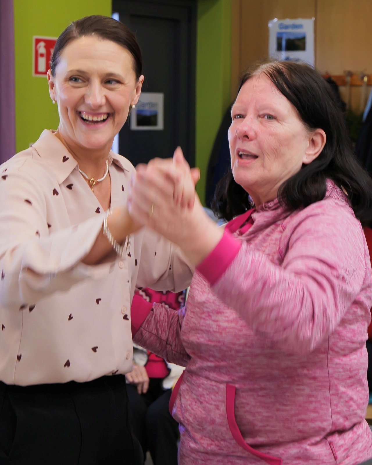 🚌💬 Choice doesn’t stop at the front door
CareBright’s onsite Social Club offers people the chance to enjoy a “day out” with friends — providing purpose, routine, and connection in a different environment.
It was wonderful to see so many people excited, motivated, and ready for their day.
#CommunityConnection #SocialEngagement #DementiaSupport