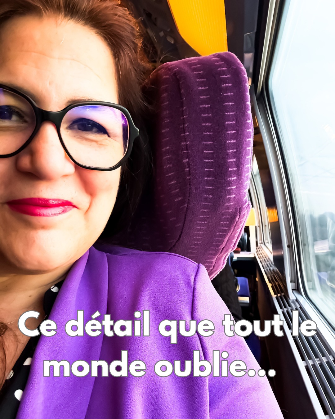 Il y a un détail que presque tout le monde oublie… et qui décide de la réussite du projet.
Avant chaque atelier, nous rencontrons systématiquement les équipes et les managers. Pourquoi ? Parce qu’un vrai changement passe par une compréhension partagée, un alignement sur les objectifs et une prise en compte de la réalité terrain.
Ces rendez-vous nous permettent d’élaborer un diagnostic complet :
▫️Le climat social et les dynamiques d’équipe
▫️Les processus opérationnels et logistiques
▫️Les besoins spécifiques en prévention et prise en charge des risques psycho-sociaux
Nous travaillons sur la régulation du stress, la prévention et la prise en charge des risques psycho-sociaux, la fluidité des équipes, pour une performance durable (et soutenable !).
Notre approche est aussi fondée sur la psychologie organisationnelle.
Selon Bryan J. Weiner, spécialiste de la readiness for change, le succès d’un changement dépend de deux dimensions psychologiques : L’engagement au changement (change commitment) et La confiance collective dans la capacité à le réaliser (change efficacy).
Autrement dit : avant même de fixer l'objectif, il faut vérifier que l’équipe est prête, que les ressources sont là et que tout le monde comprend le but.
C’est ce détail que beaucoup oublient… et qui décide de la réussite du projet.
Après Rheins et Lyon, cap sur Paris, pour accompagner chaque équipe là où elle se trouve et transformer les défis du quotidien en leviers d’engagement et de Robustesse.