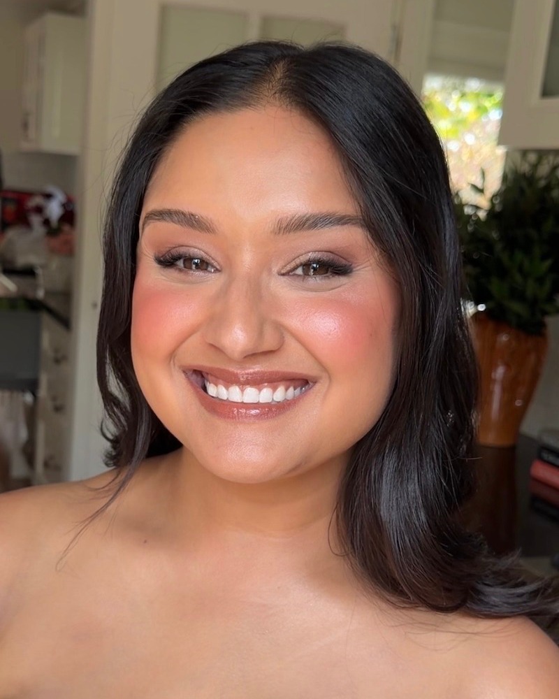 Look good, feel good! We're loving this stunning glowing look created by LAUREN!
Southern Highlands brides, we bring the glam to you. Simply enquire via our site and we'll get back to you with more information and available makeup artist and/or hairstylists for your special day x