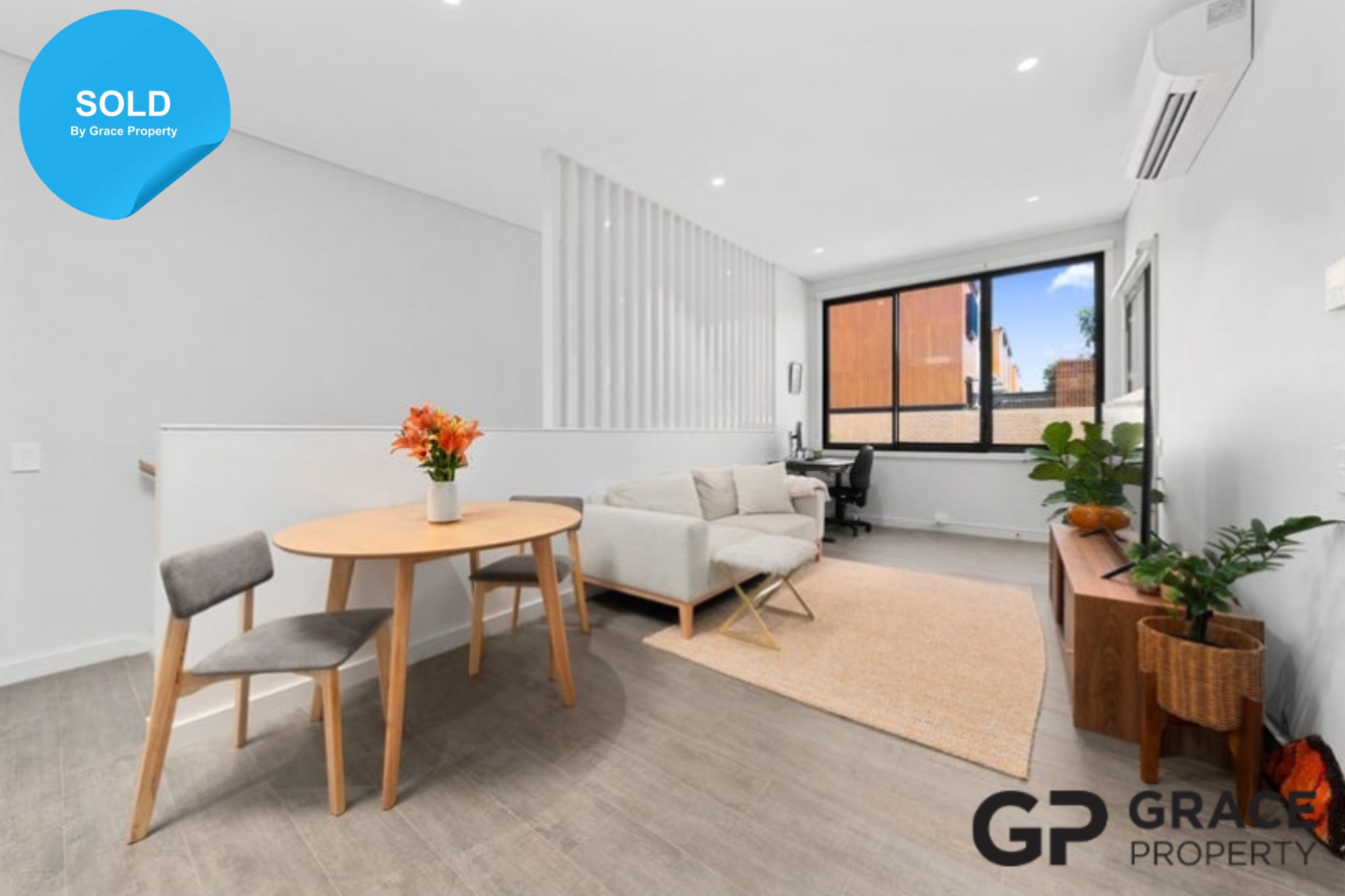 🏡 🏡 SOLD After the First Open Home | Buyers Still Waiting 🔥
Another standout result by Edmond at Grace Property — this tightly held community title townhome in Edmondson Park has been sold after the very first open home, with multiple qualified buyers still actively looking.
📈 We still have active buyers ready to purchase in the area.
If you’re considering selling, now is the time.
#PropertySales #GraceProperty #PropertyManagement #SydneyRealEstate #PropertyExperts
