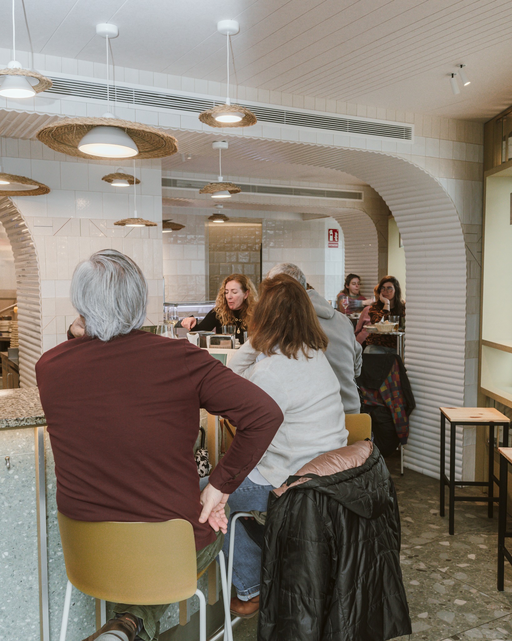 El ambiente en Doña Frasquita es otra cosa ✨ Conversaciones espontáneas, reencuentros que alegran el día, charlas que nutren el alma.
Así es nuestra querida taberna.
📍José López Rodríguez N7
-
#taberna #sanfernando #doñafrasquita #cocina