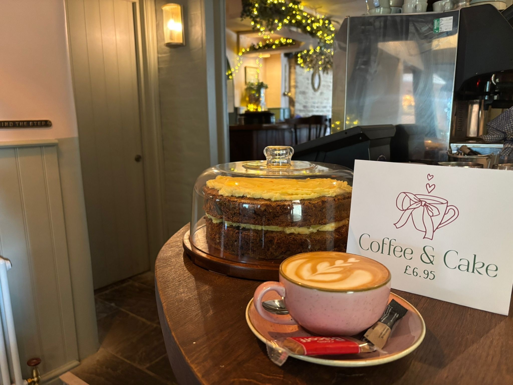 🥕 The latest offering from our kitchen, freshly baked carrot cake 🍰
Why not enjoy a slice in today's sunshine on our decking 🌞 (while this weather lasts! )
Served daily from 11.30am.. rain or shine