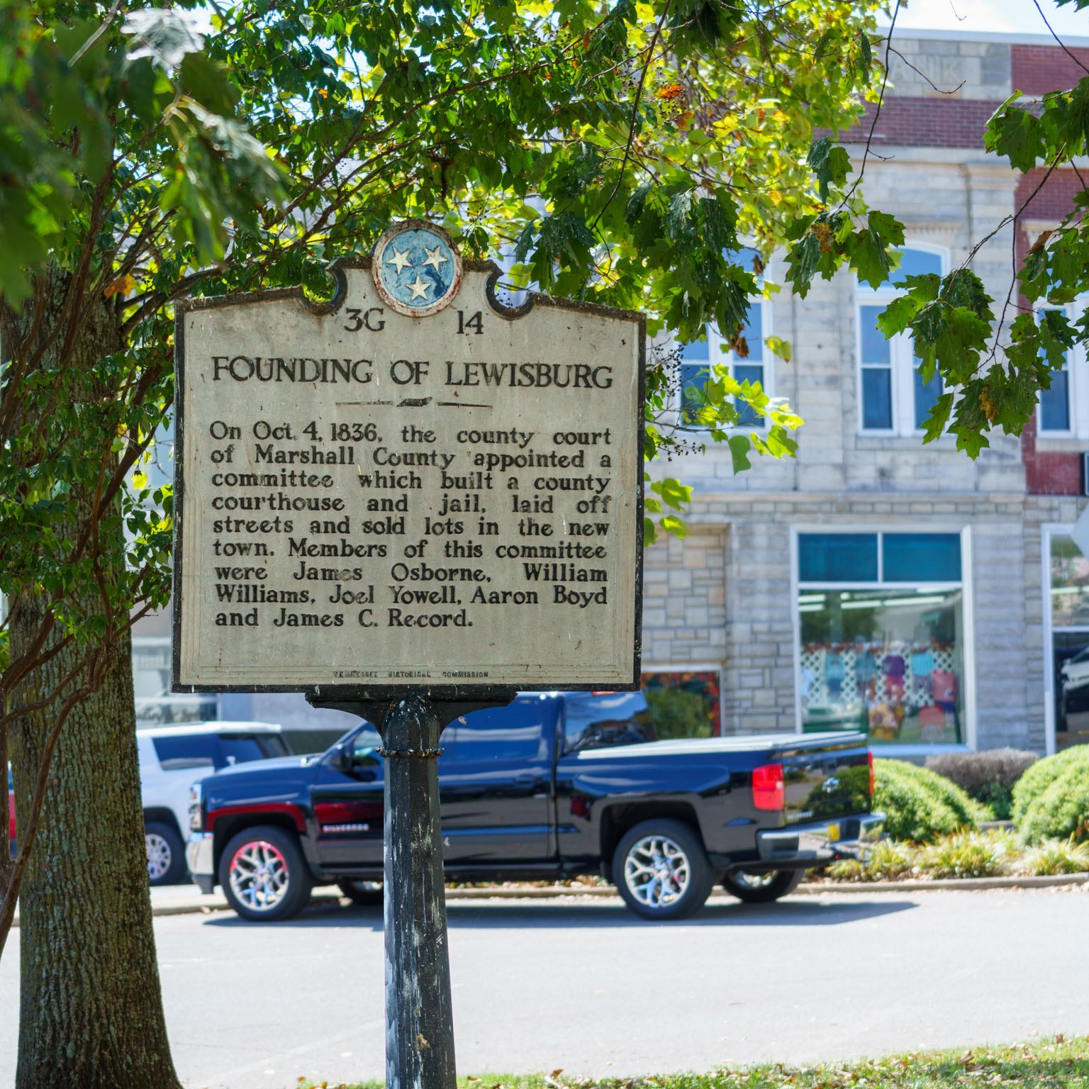 While visiting Lewisburg, be sure to explore the rich history of the town! 📜
📍Lewisburg, TN
📸: Karen Fox Photography
#VisitMarshallTN #LewisburgTN