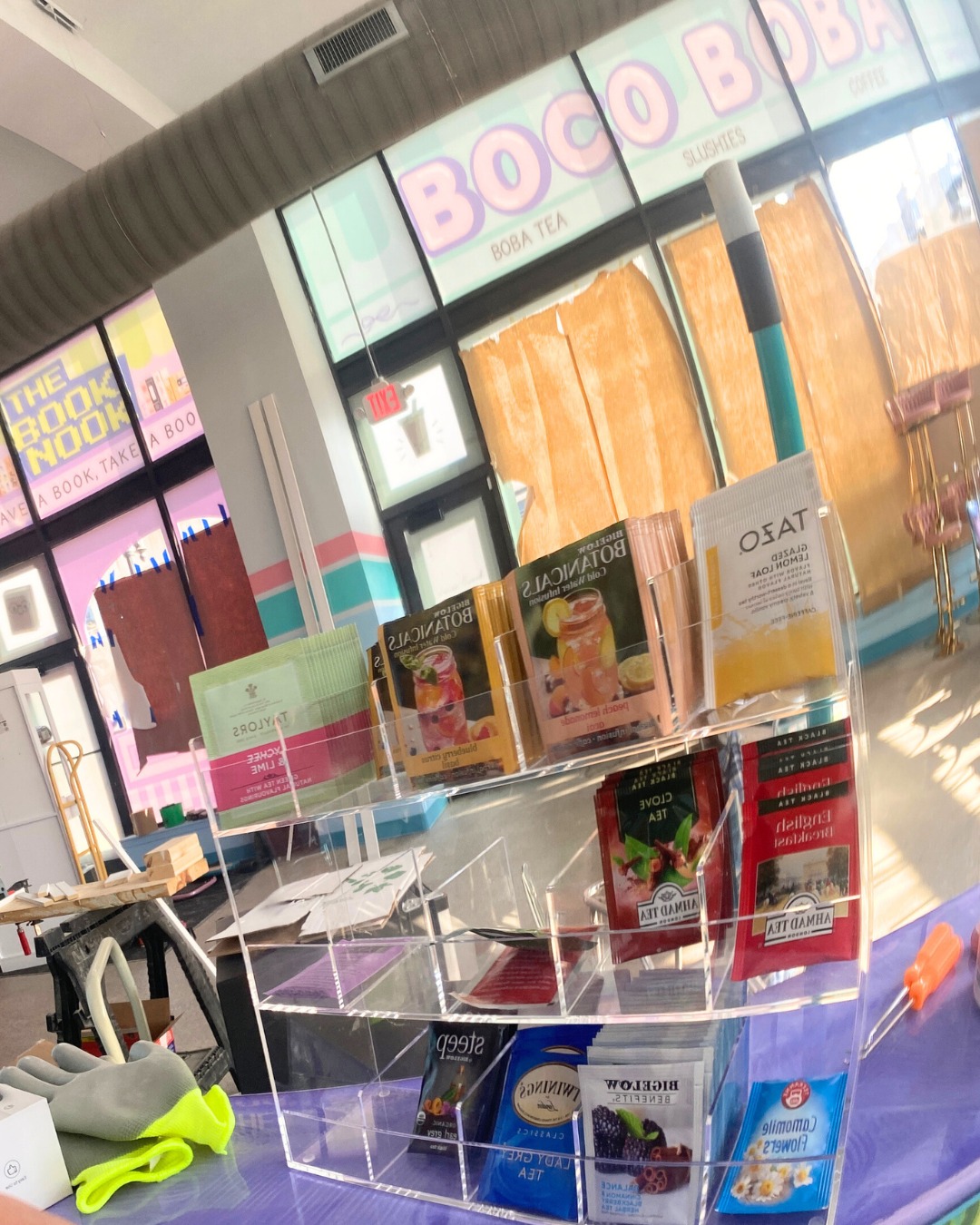 Swipe to see inside ➡