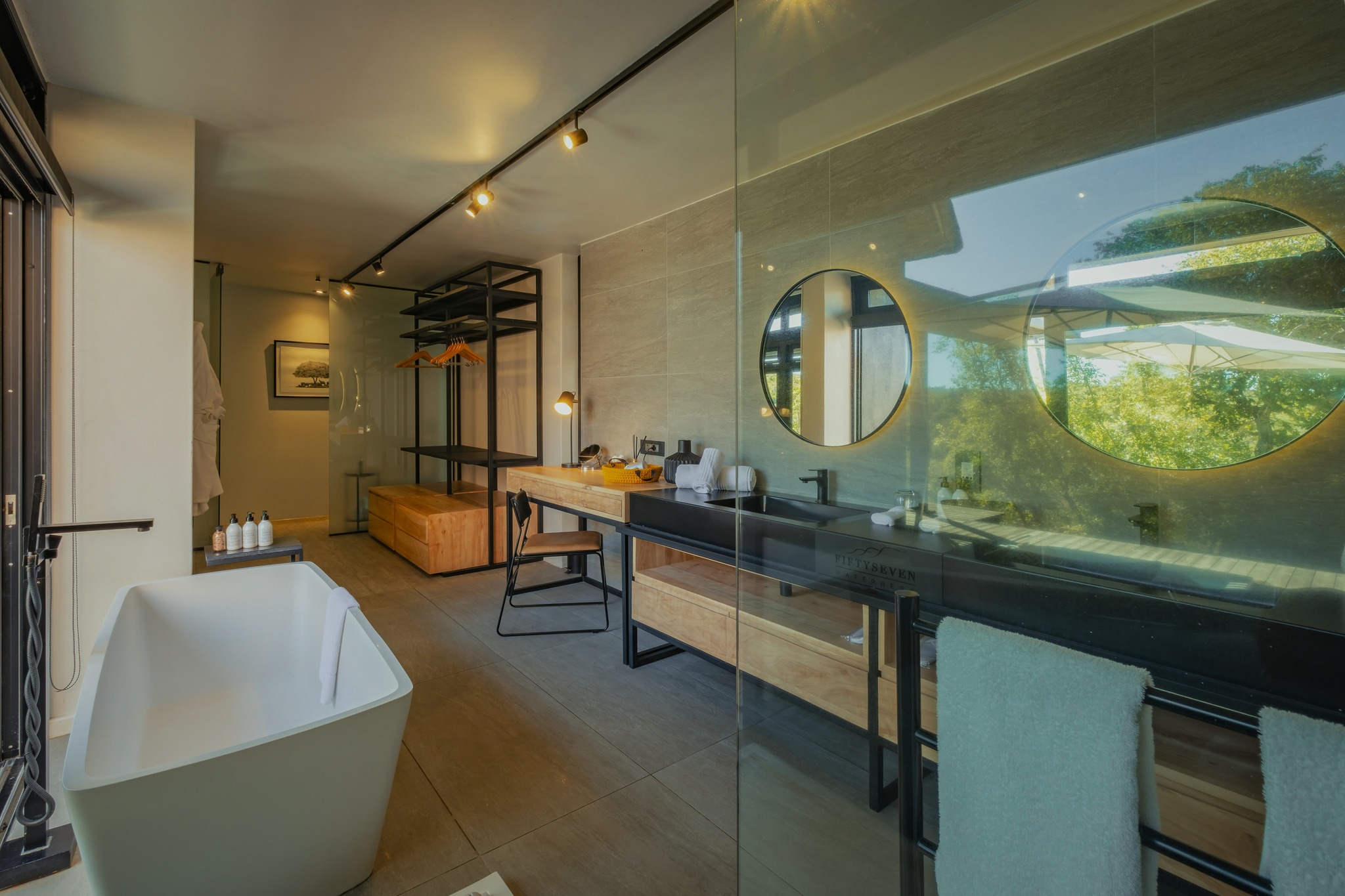 Clean lines, natural textures, and the bush just beyond the glass. The Luxury Thatch Suite is designed for deep rest.
#57Waterberg #LuxuryDesign #SafariLodgeLife