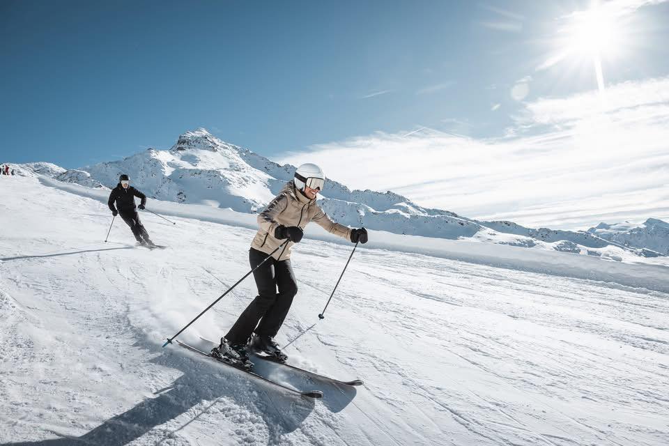 ❄️ Snow sure Obergurgl with £280pp saving ❄️
If you’re still dreaming of crisp mountain air and perfectly groomed pistes, this one is worth a look.
Obergurgl is one of Austria’s most snow sure resorts, sitting at 1,927m with glacier views and skiing from November through to May. It’s peaceful, scenic and ideal for a late season escape.
Stay at Hotel Alpenaussicht
🏔 Incredible views over the Ötz Valley
🛏 Spacious rooms with balcony or terrace
🥐 Hearty breakfast buffet with local specialities
🍽 Authentic Tyrolean cuisine
📍 Hillside setting with panoramic alpine scenery
Resort highlights
⛷ Modern lift system with minimal queues
🏔 Quiet scenic pistes for all levels
👨👩👧 Great ski school and beginner areas
✨ Beautiful glacier backdrops
📅 7 March 2026
🌙 7 nights
👫 2 adults sharing
🍽 Half Board
From
Birmingham £1,301pp
London Gatwick £1,281pp
Manchester £1,311pp
Edinburgh £1,311pp
Flights, transfers and luggage included.
If you’re thinking about a snow sure March ski break, now is the time to lock it in. These savings won’t hang around.
📞 07856 872978
📧 nctravel@travel-pa.com
🌍 www.nctravel.co.uk
#NCTravelUK #SkiHoliday #Obergurgl