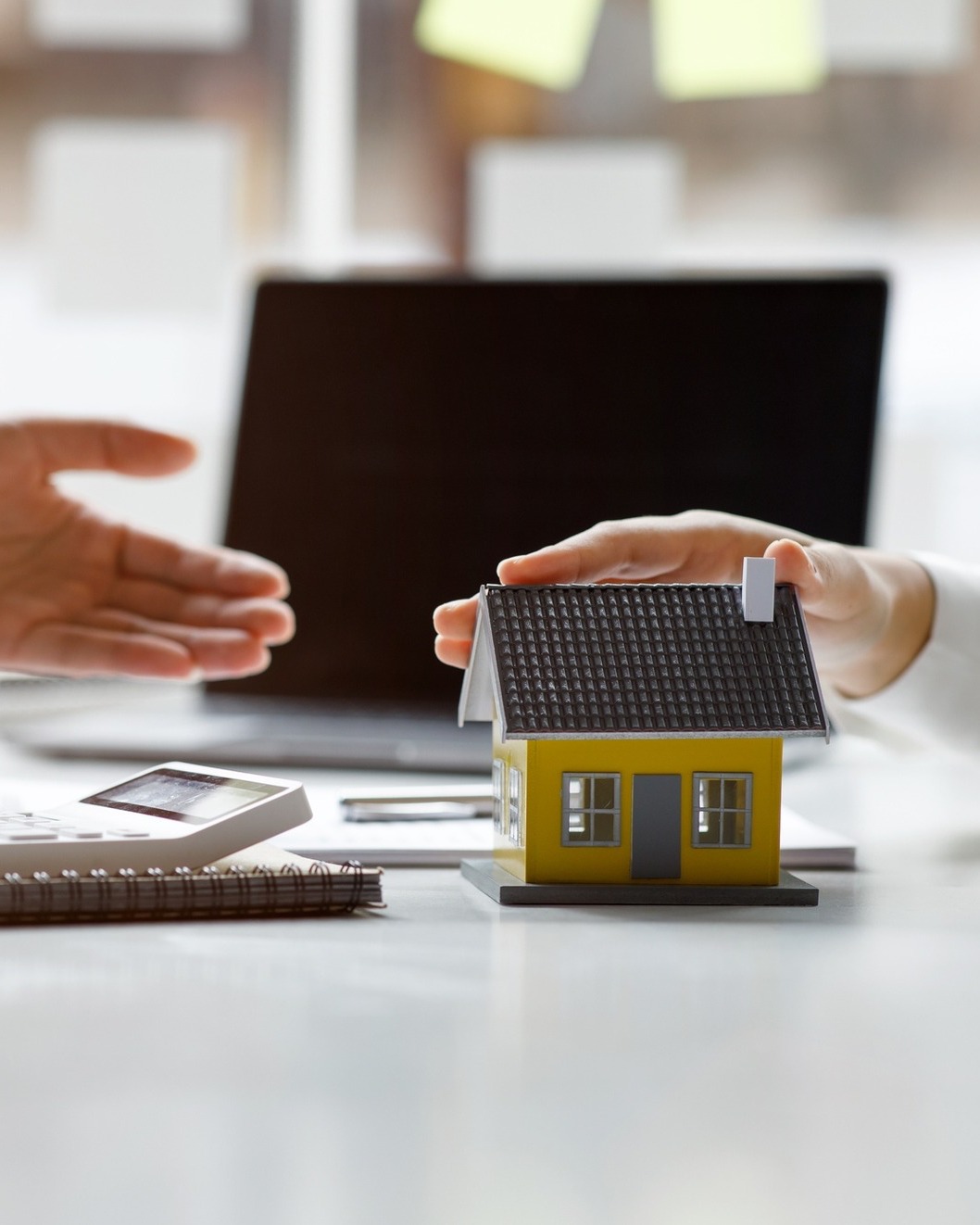 📉💥 Interest rates on pause… but the pressure isn’t.
The South African Reserve Bank has kept rates steady, but South Africans are still feeling the squeeze from high living costs, fuel volatility, and global uncertainty.
What does this mean? Your debt strategy, emergency fund, and long-term investment plan matter more than ever. Standing still is not a strategy.
Now’s the time to review, adjust, and get ahead. 🚀
#SAEconomy #InterestRates #FinancialPlanning #CornerstoneAdvisory #MoneyMatters