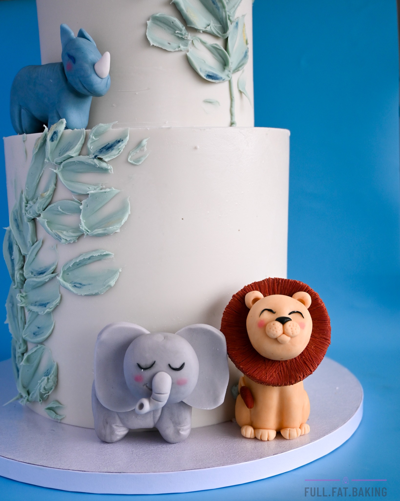Two tiers, soft colours and handmade animals ๐พ
Christening cakes are always such an honour to make.
Simple, cute and perfect for the occasion.
DM or email to enquire for your celebration ๐
#FullFatBaking #ChristeningCake #TwoTierCake #CustomCakesCyprus #paphosbaker
