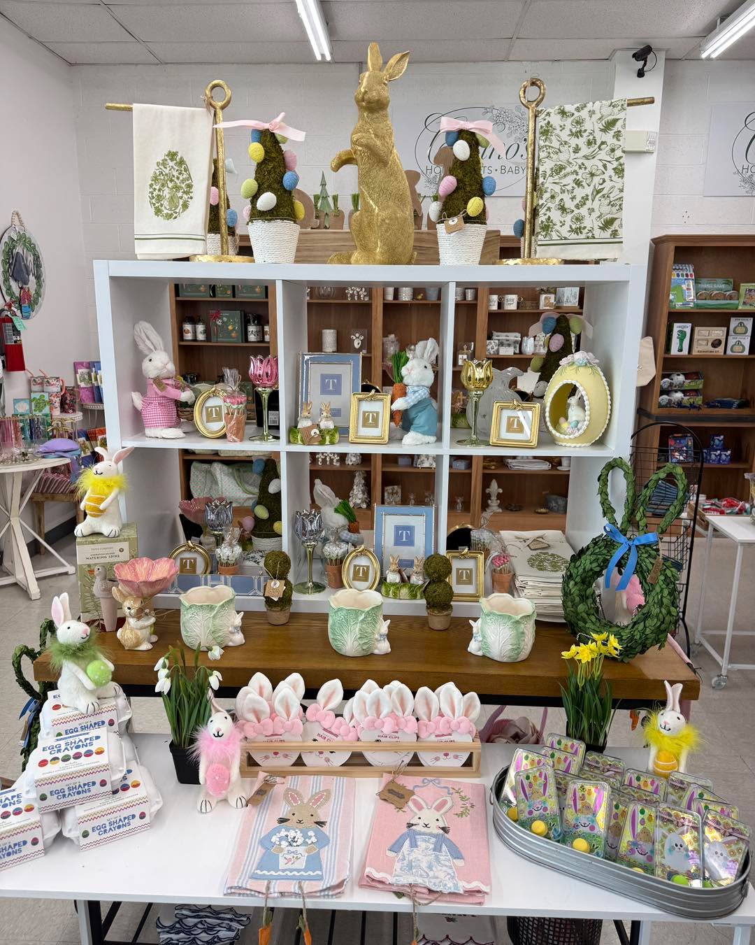 Spring has sprung 🌷 come shop all things spring!! #easterbunny #eastersunday #easter #easteregg #eastereggs #supportlocal #shoplocalnola #supportlocalbusiness #gift #nolagifts #giftideas #giftshop #nolagiftsanddecor #ShopSmall #tiktok