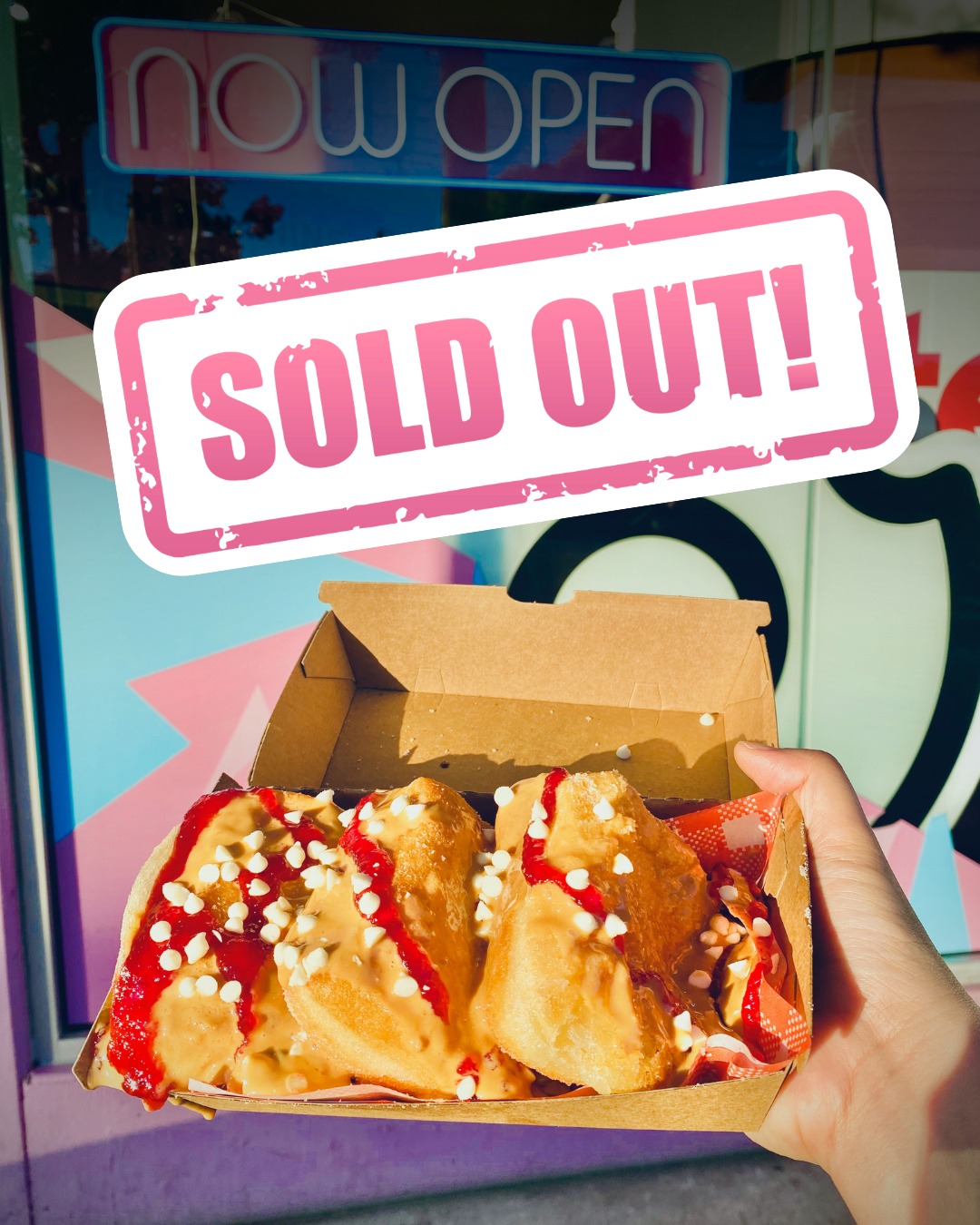 Dear customers, WE HAVE SOLD OUT OF DONUTS TONIGHT. ๐ฎ๐คฏ
Thank you for this last hurrah before we close for the weekend, a wonderful result given we are not yet closed for another hour. ๐ฅฐ
โผ๏ธ Please make the most of our FINAL WEEK of 25% OFF DONUTS Tuesday-Thursday this week, snack packs included. Details in our earlier post below. It's great value so don't miss out!
We'll be announcing our March promo next weekend so stay tuned... ๐
๐ฉต๐ฉท,
The Dough Machine team