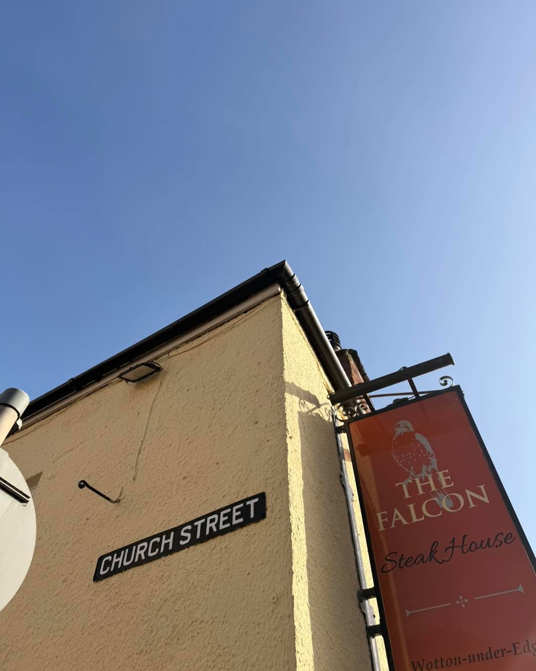 Need help!
Anyone know what that blue stuff is above the pub?