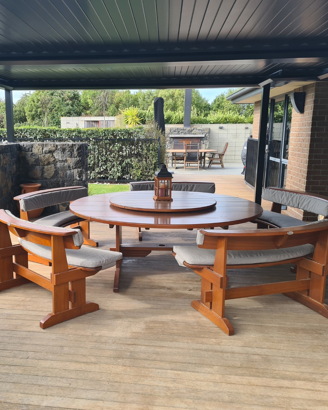 It’s the detail everyone talks about.
The Lazy Susan at the centre of the Ethan Setting makes sharing effortless - no reaching, no interrupting the moment. Just smooth, seamless connection around the table.
It’s often the detail our clients fall in love with first… and the one they appreciate most over time.
Proudly Designed & Handcrafted in New Zealand Since 1984.
Explore more on our WEBSITE, link in bio!