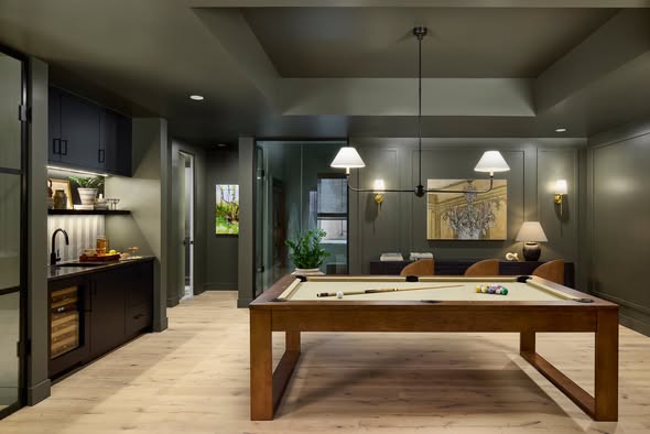 Sure, you could crowd around the kitchen island for March Madness.
Or you could have a proper game room.
Pool table.
Real bar.
Room to move between plays.
Designed for the kind of nights that get loud in the best way.
#MarchMadness #LivableLuxury #20YearsofDesign #DesignWithPurpose #InteriorDesignDenver #AngelaIrelandInteriors