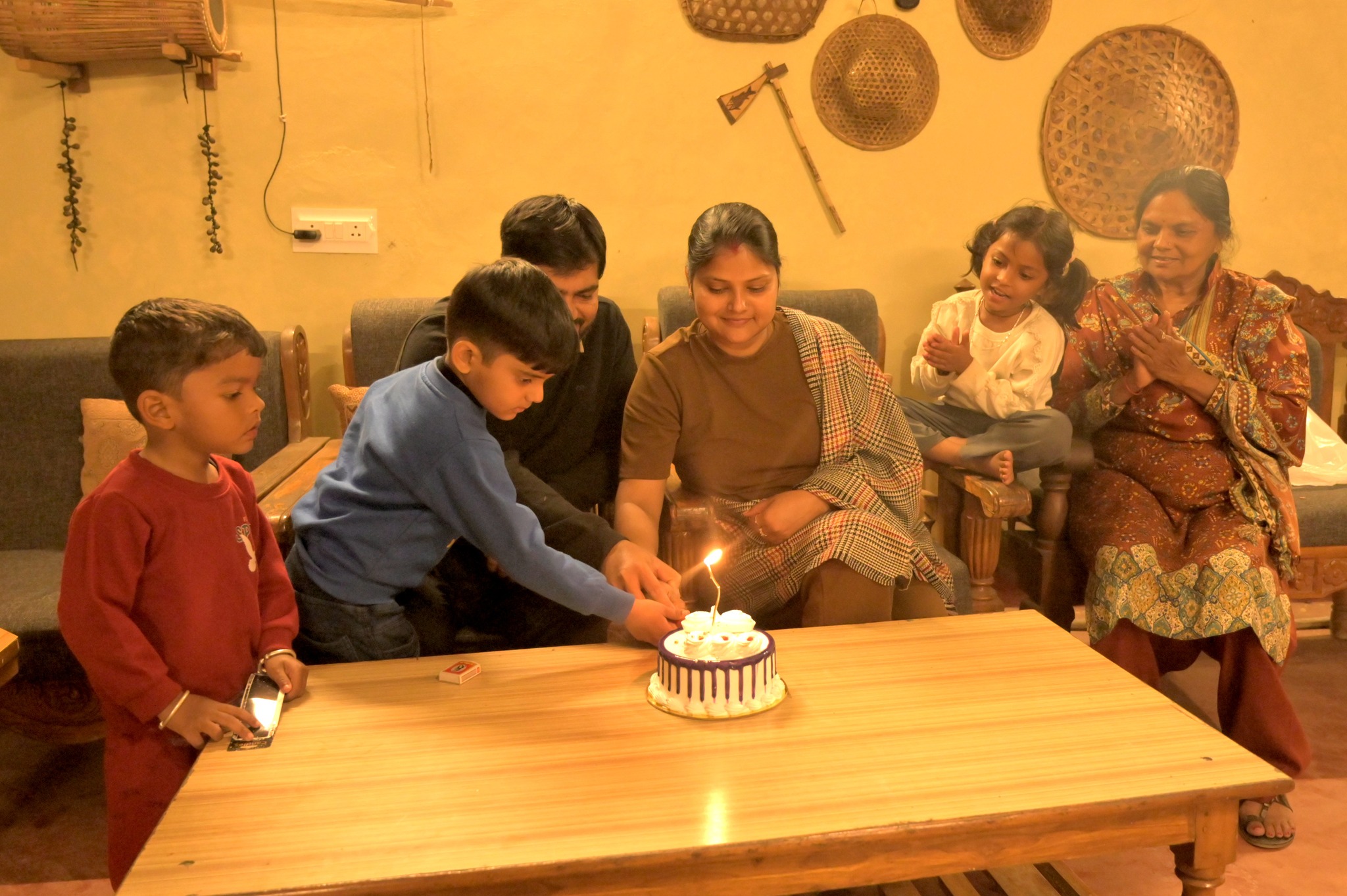 Young couple from Singrauli spent a pleasant weekend celebrating their anniversary at @camp_banas!