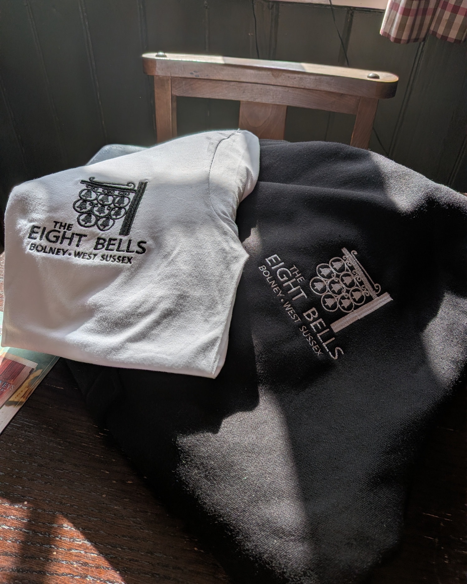 Merch alert! 🎉
All orders for t-shirts (great timing 🌞) and hoodies are ready to come and collect!
Pop in and see one of the team to pay and collect your order 🍻