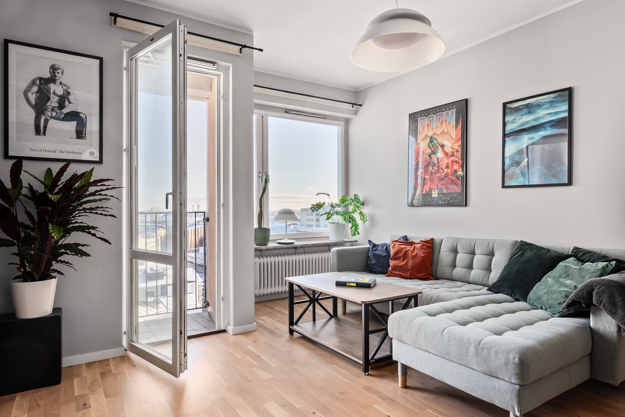 Marmorgatan, Stockholm.
Fotad av @rbk_fotografi,
Redigerad av @chimli.se,
För Amir
.
.
.
#bostadsfotograf #stockholm #mäklarfotograf #interiorphotography #retusch #fastighetsfoto #interiordesign #scandinavianinterior #inredningsinspiration #homedecor #drömhem #interiorinspo #nordichome #interiörfoto #interiör #inredningsdetaljer #homestyling #interiordetails #homeinspo #realestatephotography #bostadsfotografstockholm #norrland #fastighetsfotograf #inredningsdesign #heminredning