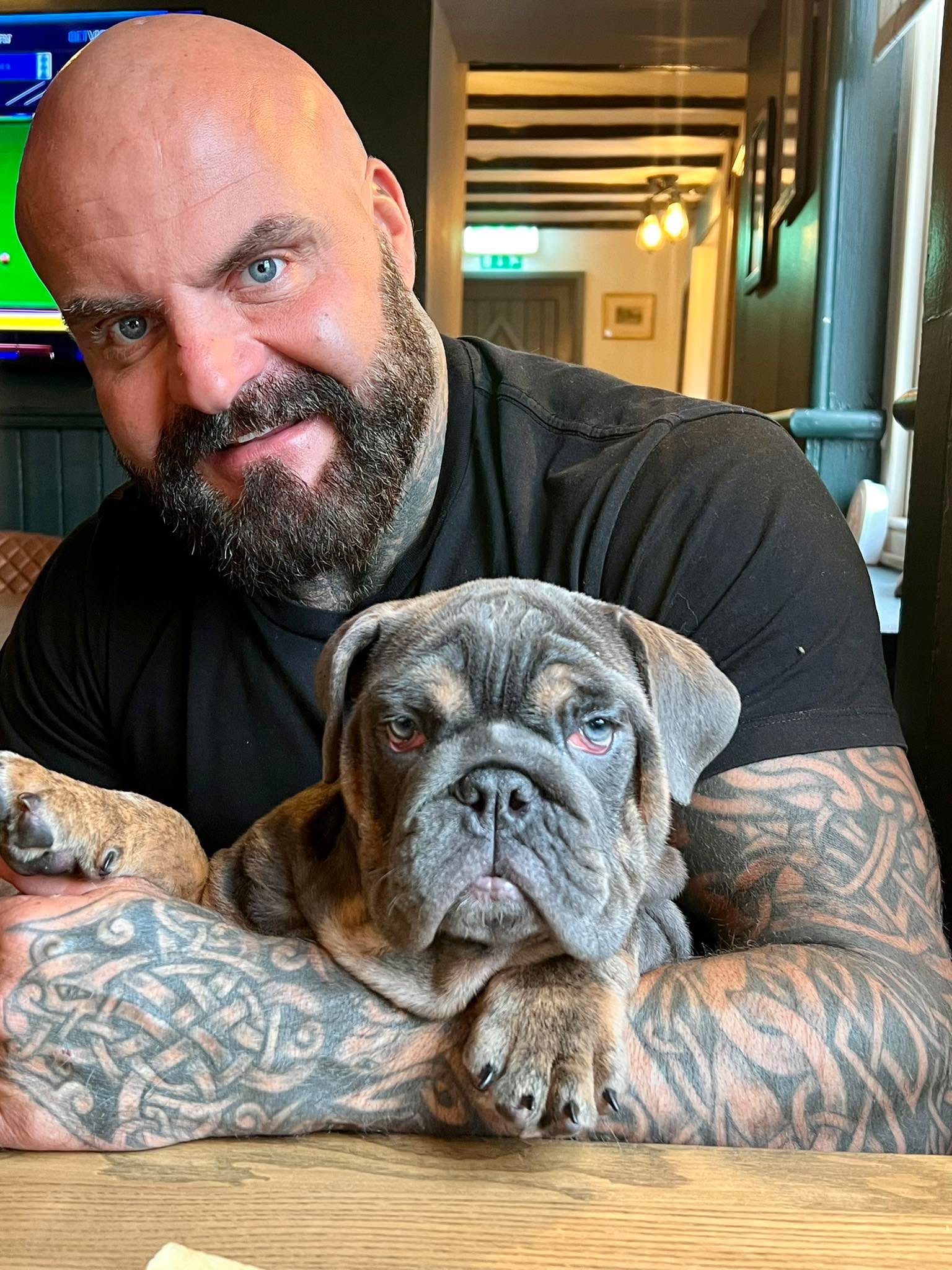 Look at these 2 posers 🤣😍