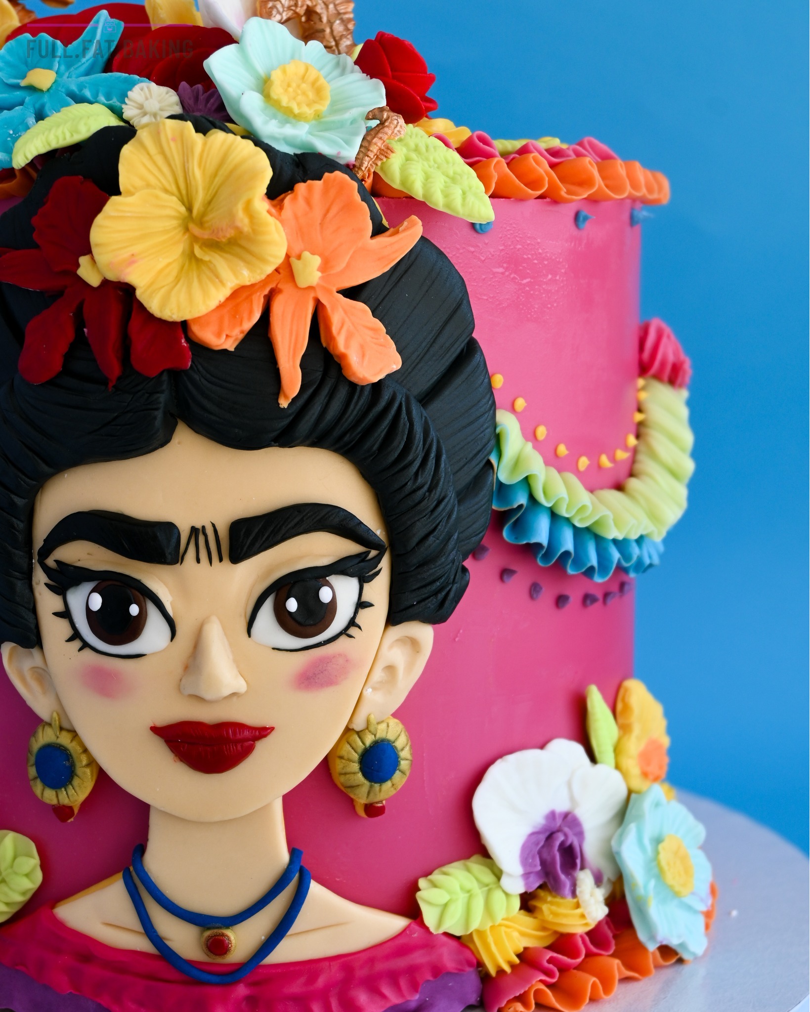This one was such a fun design to work on ๐บ
Bright colours, vintage piping and a handmade Frida topper to finish it off.
Definitely a cake that stands out.
Got a bold idea in mind? Letโs chat ๐
#FullFatBaking #FridaKahloCake #ColourfulCake #CustomCake #PaphosBaker