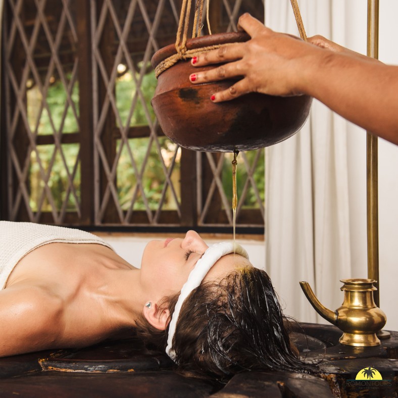 𝐄𝐭 𝐬𝐢 𝐭𝐨𝐧 𝐩𝐫𝐨𝐜𝐡𝐚𝐢𝐧 𝐯𝐨𝐲𝐚𝐠𝐞 𝐝𝐞𝐯𝐞𝐧𝐚𝐢𝐭 𝐮𝐧𝐞 𝐯𝐞́𝐫𝐢𝐭𝐚𝐛𝐥𝐞 𝐩𝐚𝐫𝐞𝐧𝐭𝐡𝐞̀𝐬𝐞 𝐛𝐢𝐞𝐧-𝐞̂𝐭𝐫𝐞 ?
Prendre le temps, respirer, se détendre… Un séjour thalasso est l’occasion idéale de voyager autrement, en prenant soin de ton corps et de ton esprit. En France, la thalasso rime avec élégance, océan et savoir-faire reconnu. En Tunisie ou au Maroc, le bien-être se mêle au soleil, aux traditions orientales et à une hospitalité chaleureuse. Et pour une approche plus spirituelle, l’Inde propose des séjours mêlant soins, yoga et philosophies ancestrales.
La thalasso ne se vit pas forcément seule : il est tout à fait possible de combiner un séjour classique avec quelques jours de soins, pour alterner découvertes culturelles, balades, gastronomie et moments de profonde relaxation. Une façon idéale de revenir de voyage reposé, ressourcé et inspiré.
#Thalasso #BienÊtre #VoyageDétente #Relaxation #VoyageSurMesure #PrendreSoinDeSoi #Évasion #romontregion