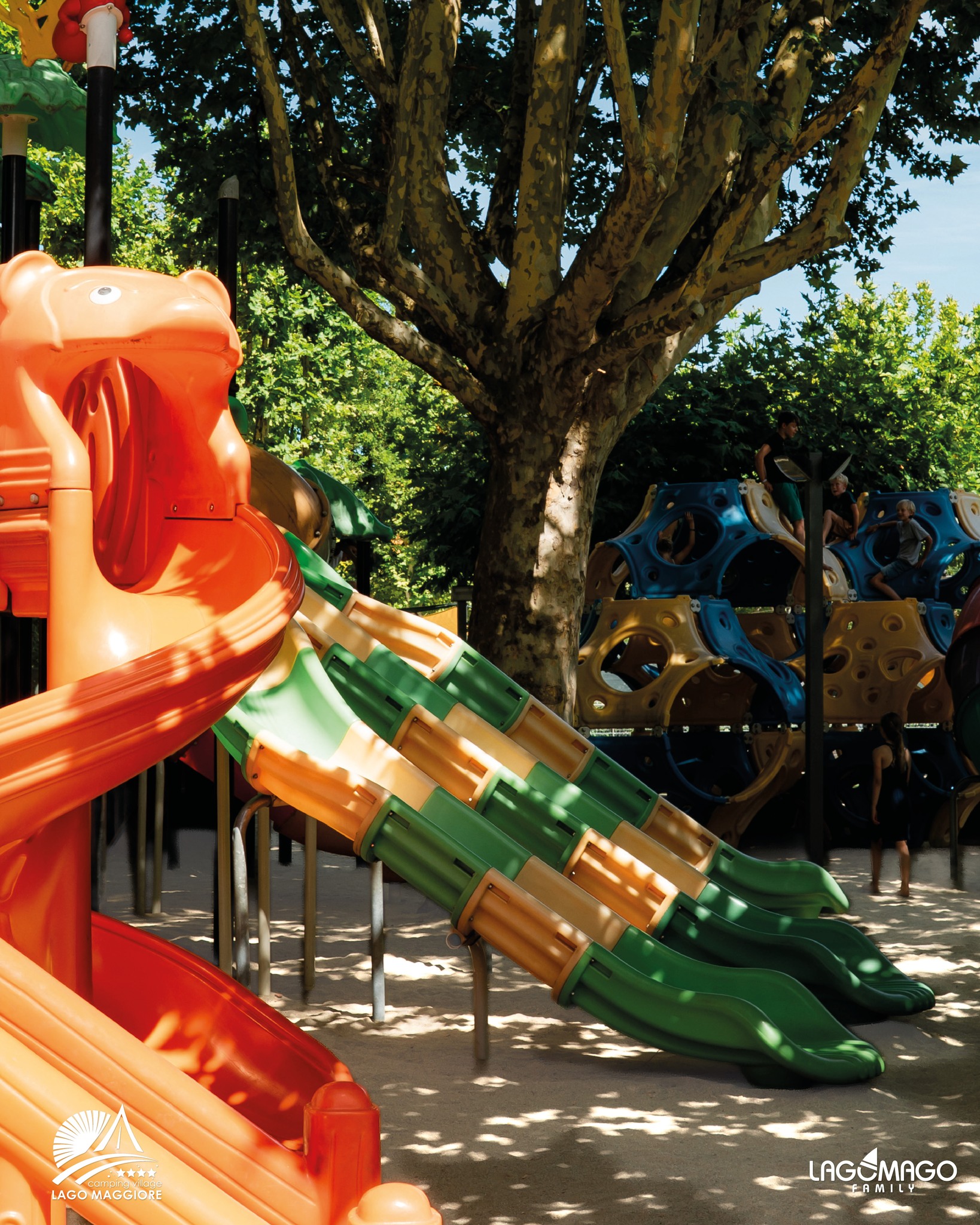 La vera vacanza è quella in cui ci si sente... tranquilli. 🧘♂️💚
Al Camping Village Lago Maggiore abbiamo organizzato ogni spazio per permettere ai più piccoli di muoversi in totale libertà e sicurezza. Il risultato? I bambini esplorano felici e i genitori possono finalmente staccare la spina e godersi il soggiorno. 🎈
Un ambiente familiare e accogliente dove ogni giornata scorre semplice, spontanea e serena. ✨
🇬🇧 A real holiday is when you can finally feel… at peace. 🧘♂️💚
At Camping Village Lago Maggiore, every space is designed for little ones to explore safely and freely: kids have fun and parents finally get to relax. 🎈
A family-friendly, welcoming environment where every day feels simple, spontaneous and joyful. ✨
🏕 @lagomag
🌈 @lagomagofamily
🌳 @camping_eden
🏖 @italialido
🦢 @edenvillage_lagomaggiore
#CampingVillageLagoMaggiore #CampingLagoMaggiore #LagoMago #lagomagofamily #campinglagomaggiore #campeggiolagomaggiore #italiancamping #lakecamping #italianvacation #lakemaggiore #camping #lagomaggiore #travel #italianholiday #italianvacation #relax #piedmont #piemonte #laghiitaliani #italianlake #italianfood